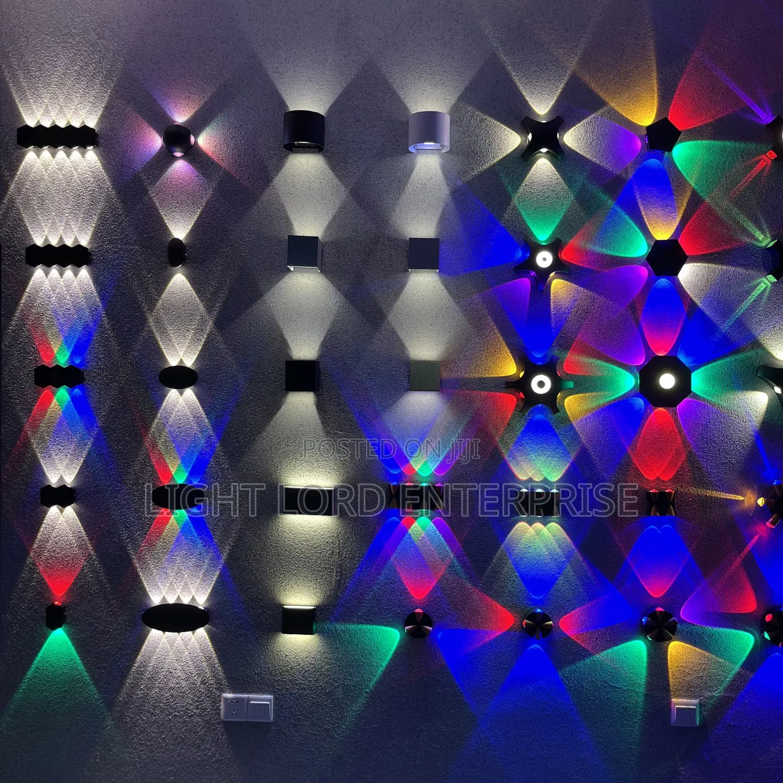 Luxurious Latest Wall Lamp