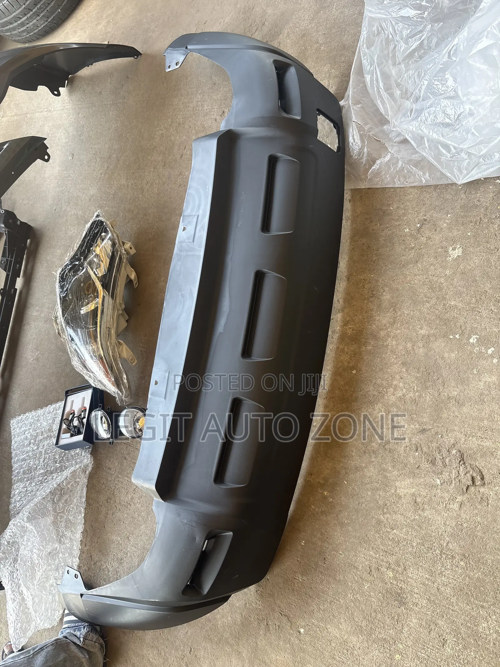 Chevrolet Equinox 2022,2023,2021,2024, Back Bumper Diffuser