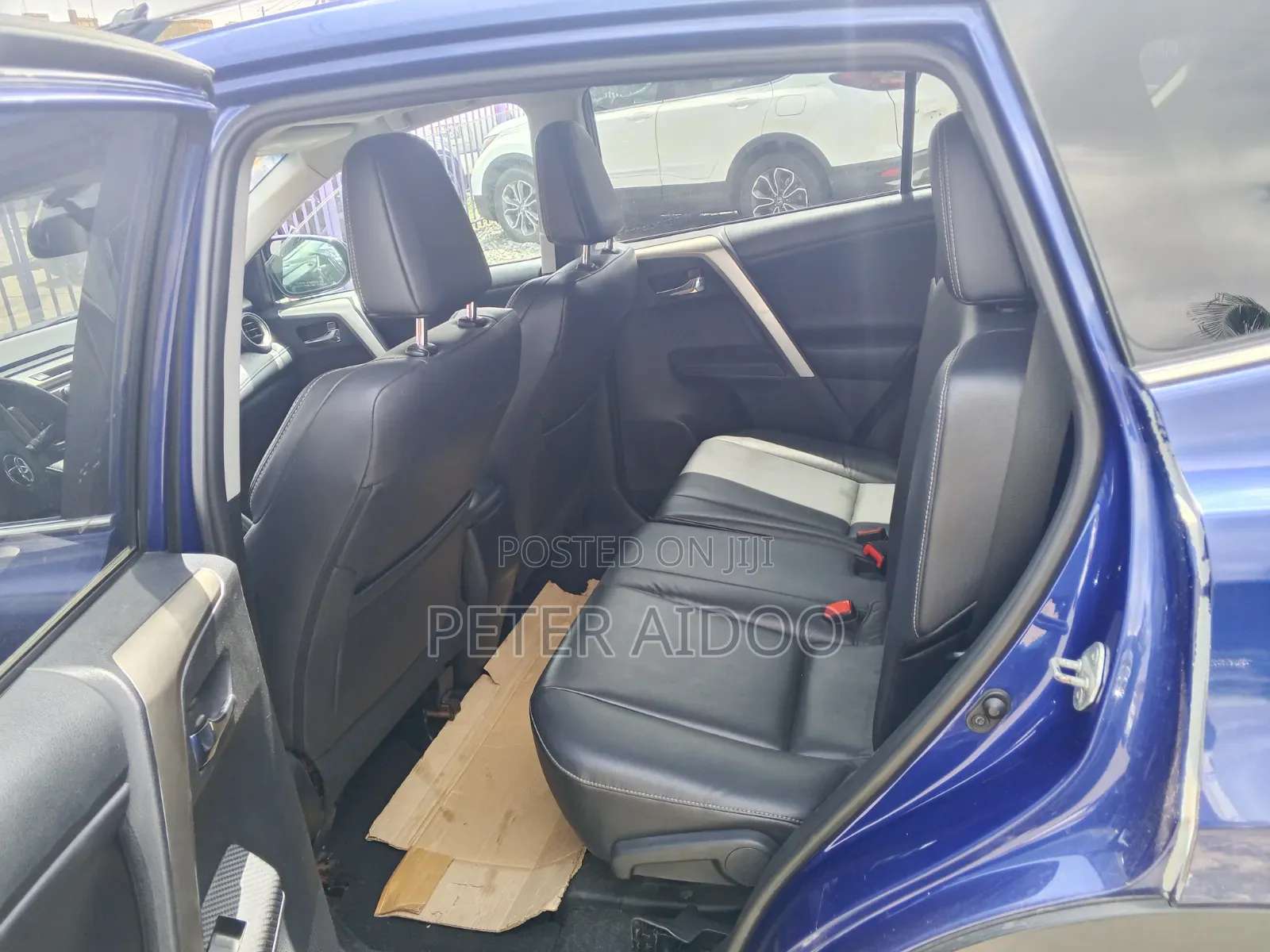 Toyota RAV4 2016 Blue