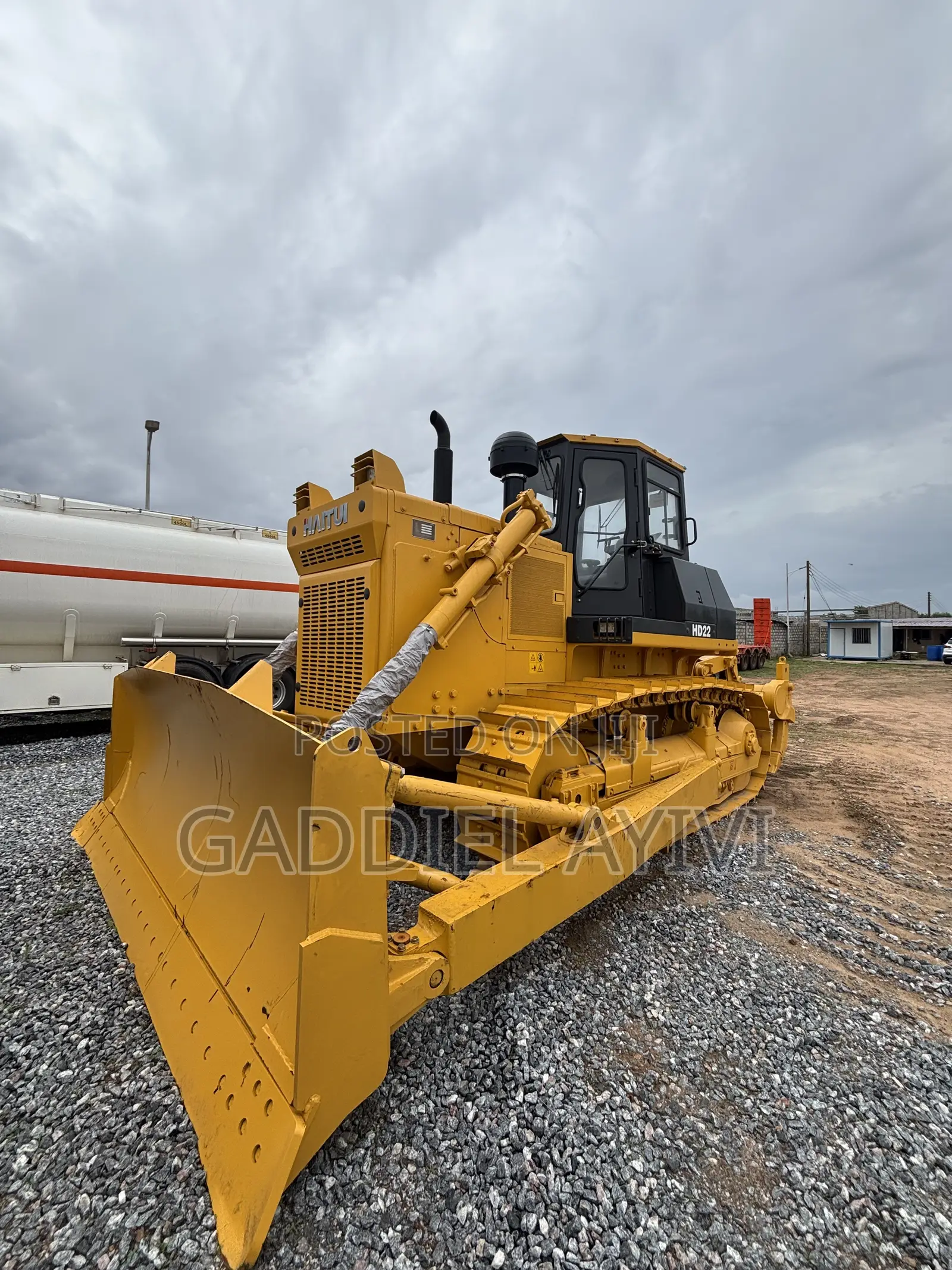 New Bulldozer Haitui
