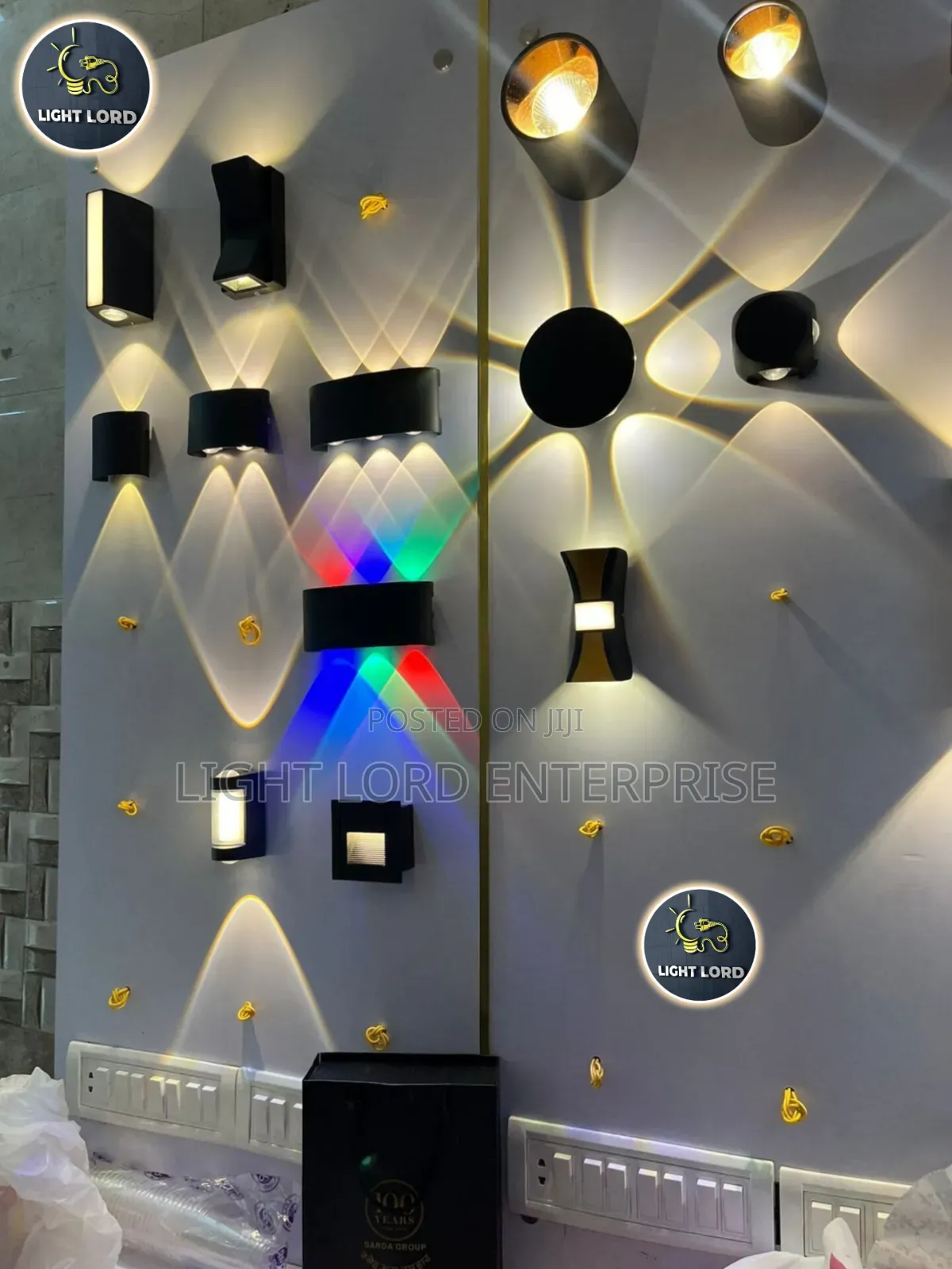 New Edges Wall Light