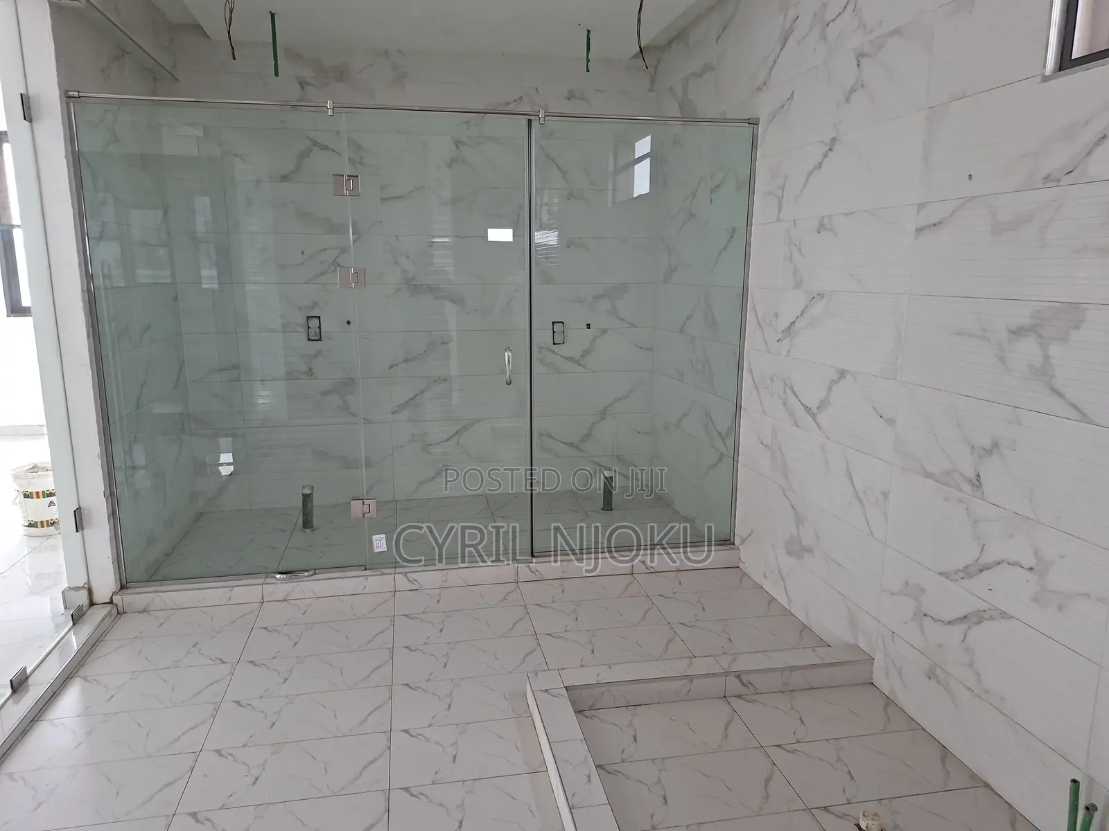 Furnished 5bdrm Duplex in Boundary Road Area for sale