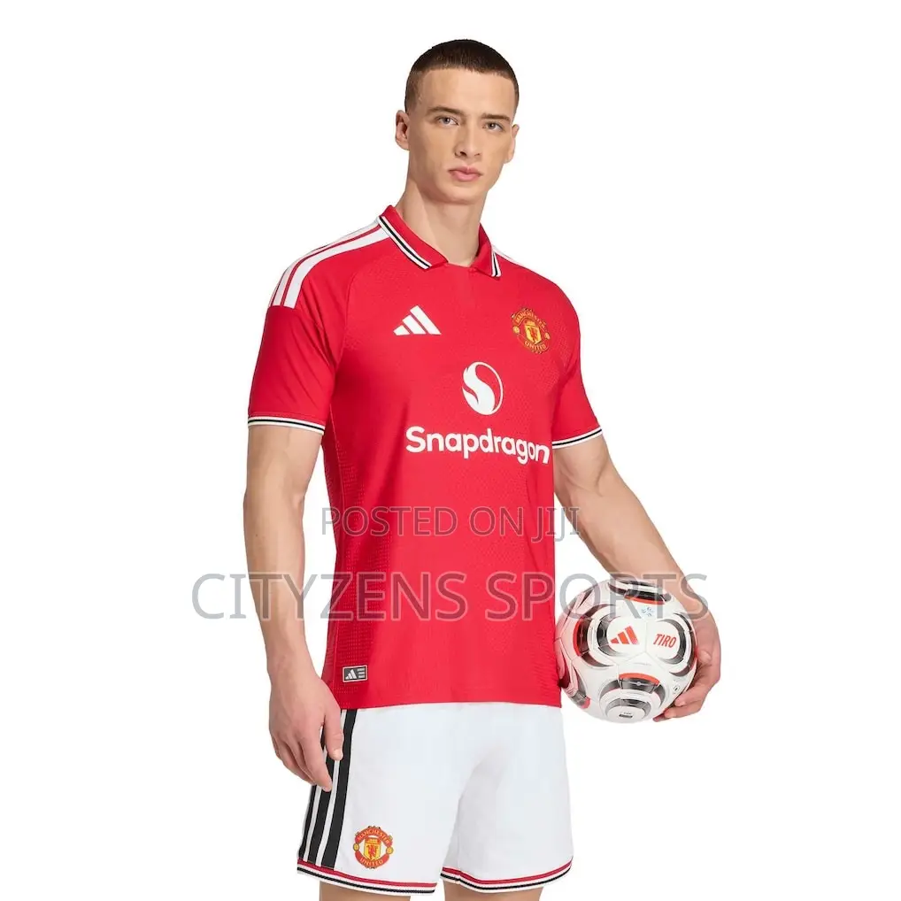 Manchester United 2026/27 Home Kit