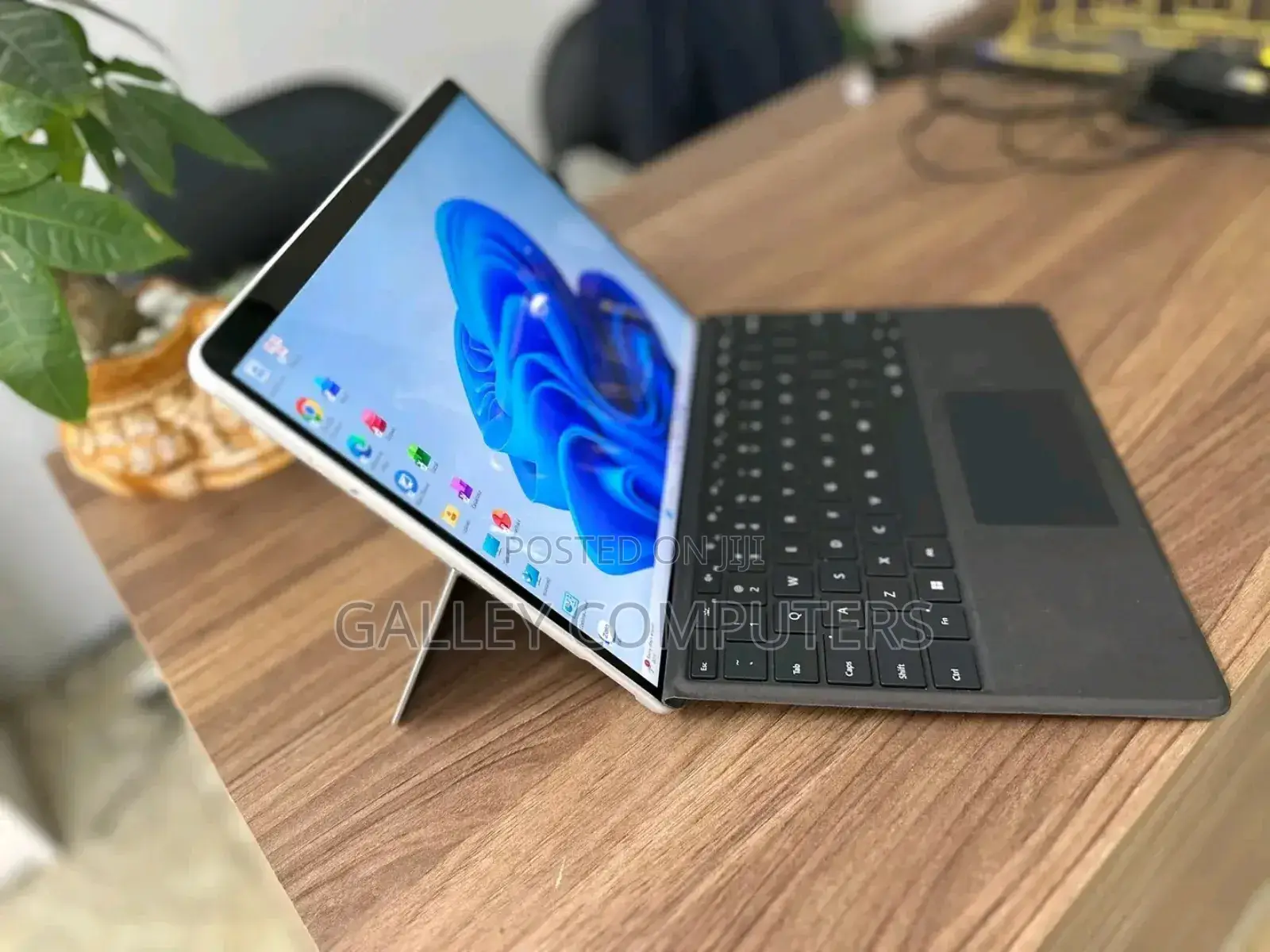 New Microsoft Surface Pro 7 256 GB Gray