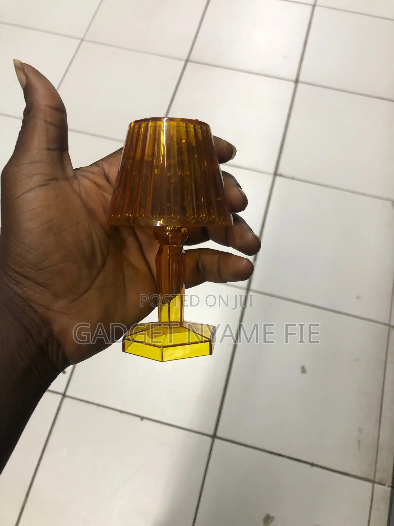 Romantic Tiny Tabletop Lamp