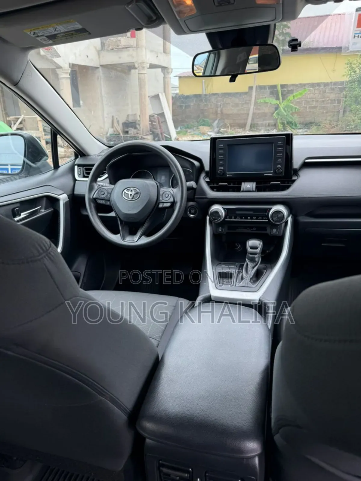 Toyota RAV4 2022 Green