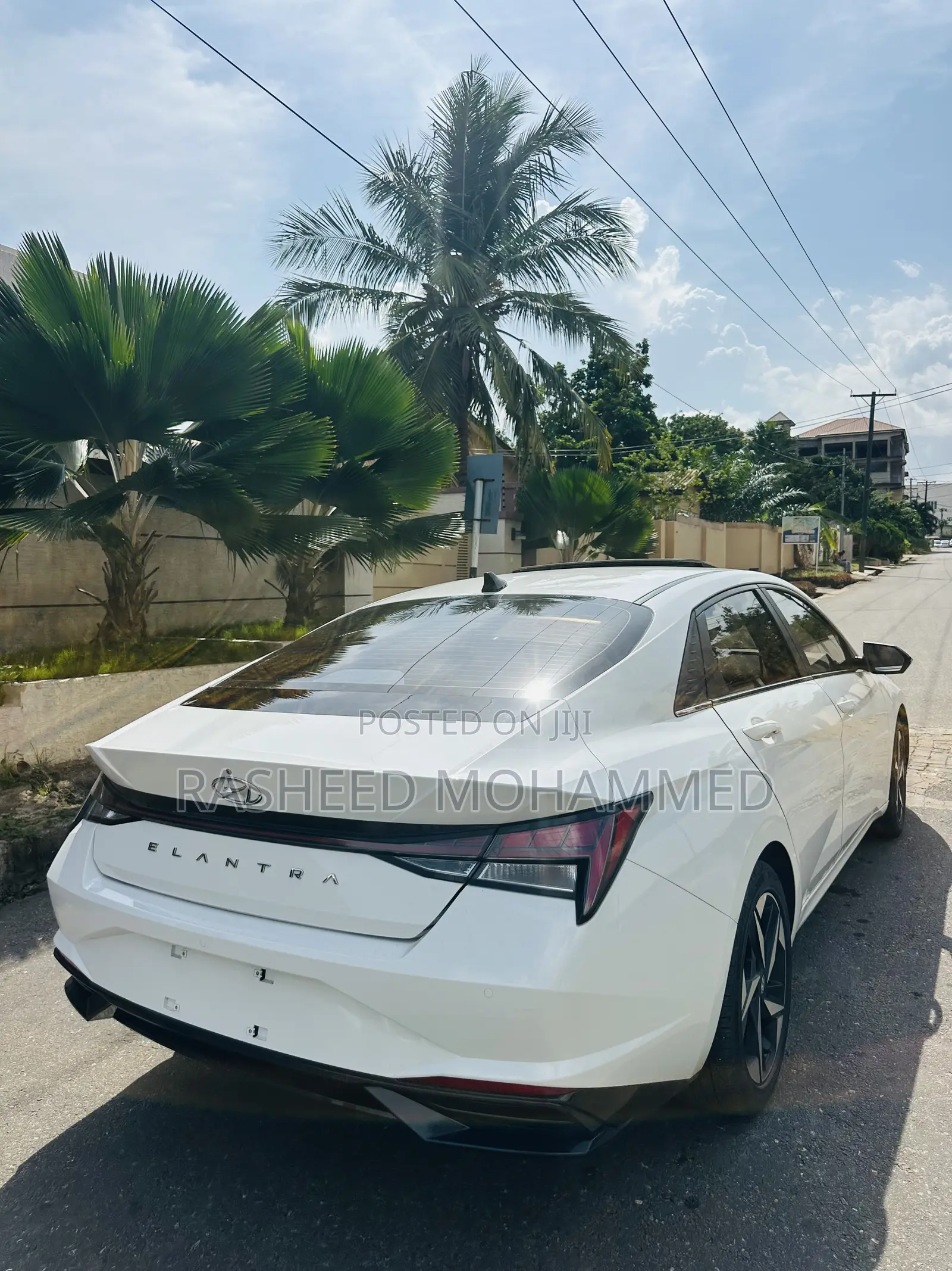 Hyundai Elantra Limited 2023 White