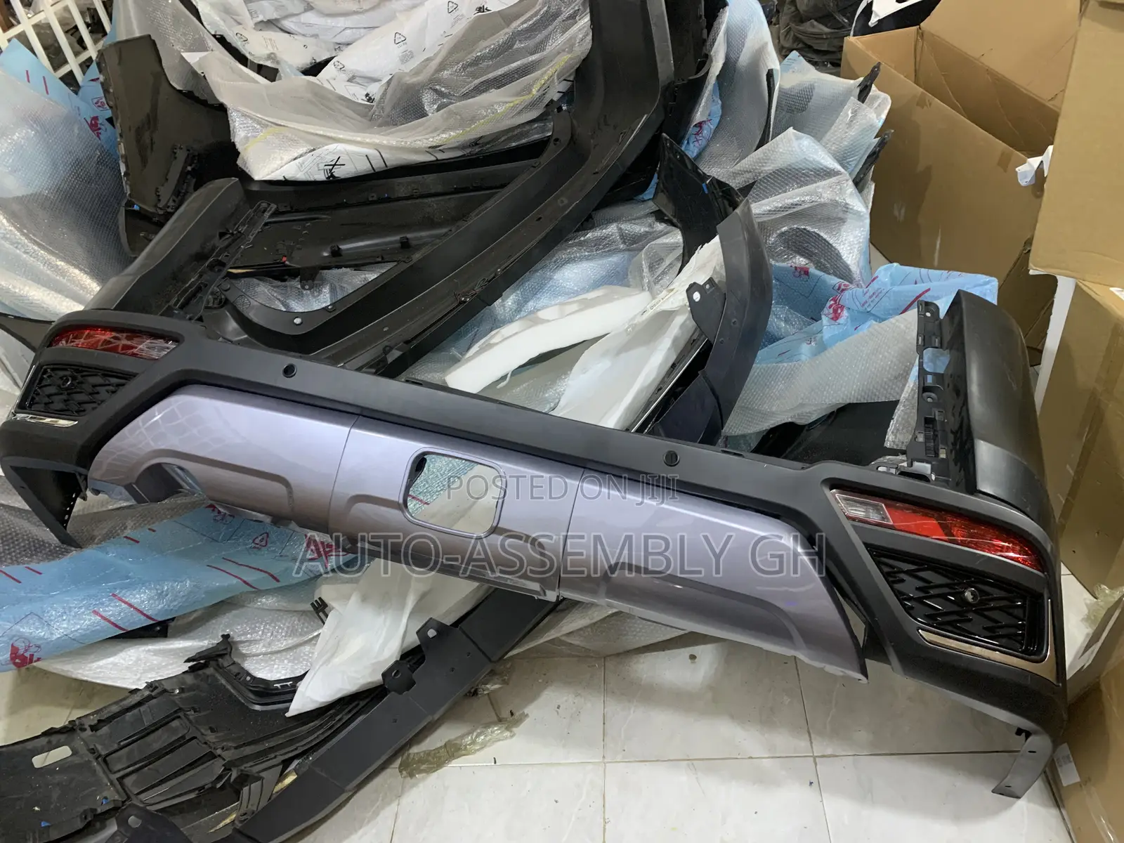 Lexus Lx600 Rear/Back Bumper
