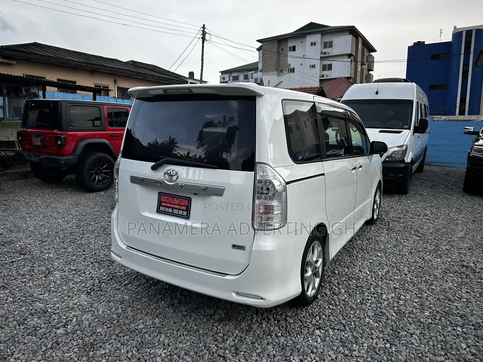 Toyota Voxy 2015 White