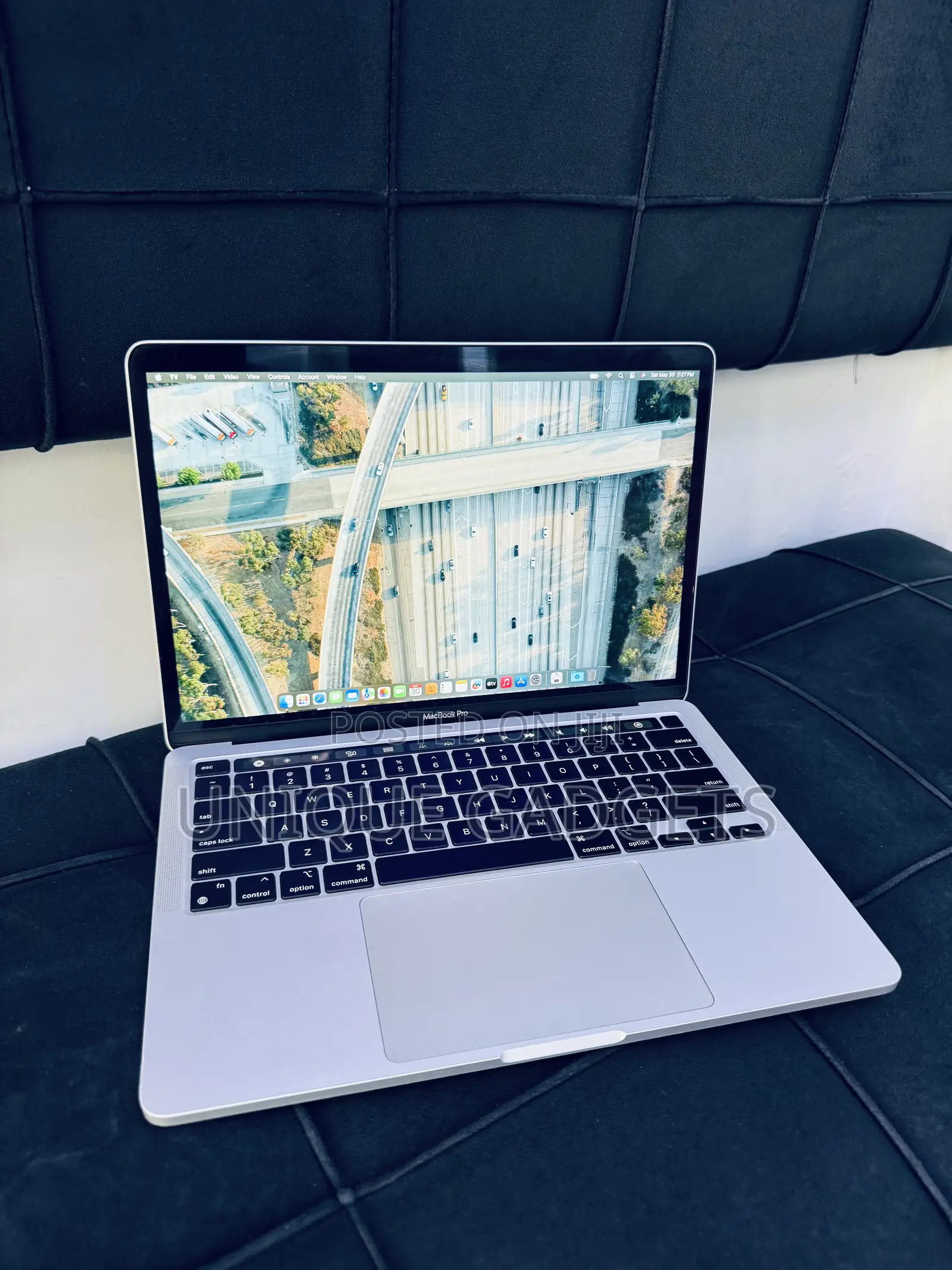 Laptop Apple MacBook Pro 2020 M1 8GB Apple M1 SSD 256GB