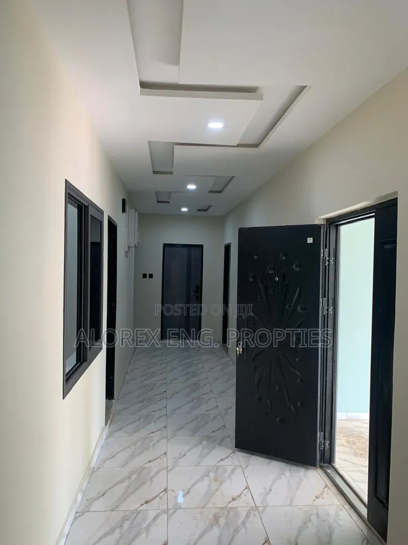 4bdrm House in Oyarifa, Ghana Flag for rent