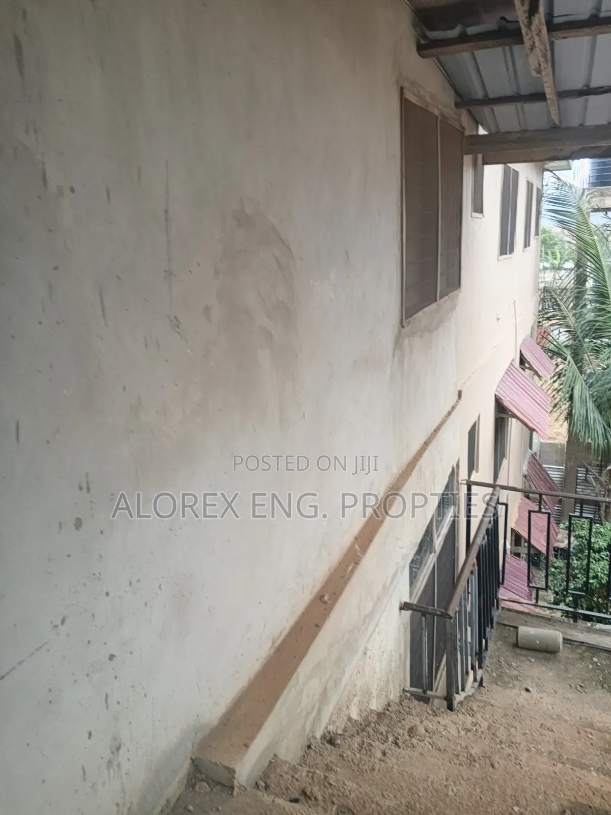 3bdrm Apartment in Amanfro, Frafraha for rent