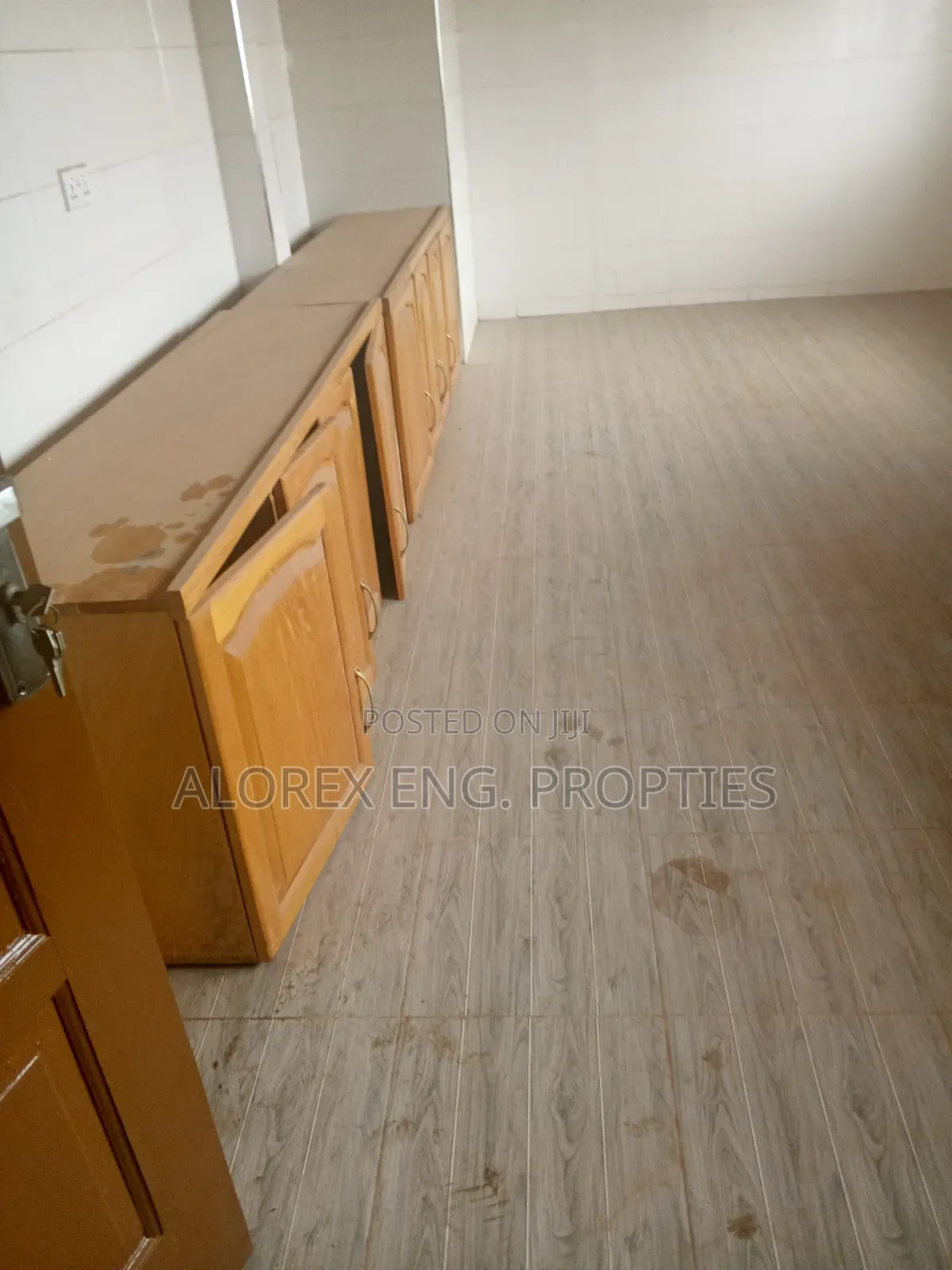 3bdrm Apartment in Amanfro, Frafraha for rent