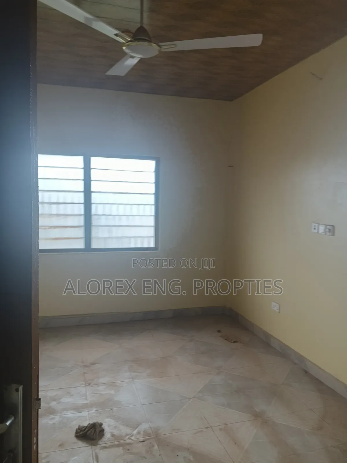 3bdrm Apartment in Amanfro, Frafraha for rent