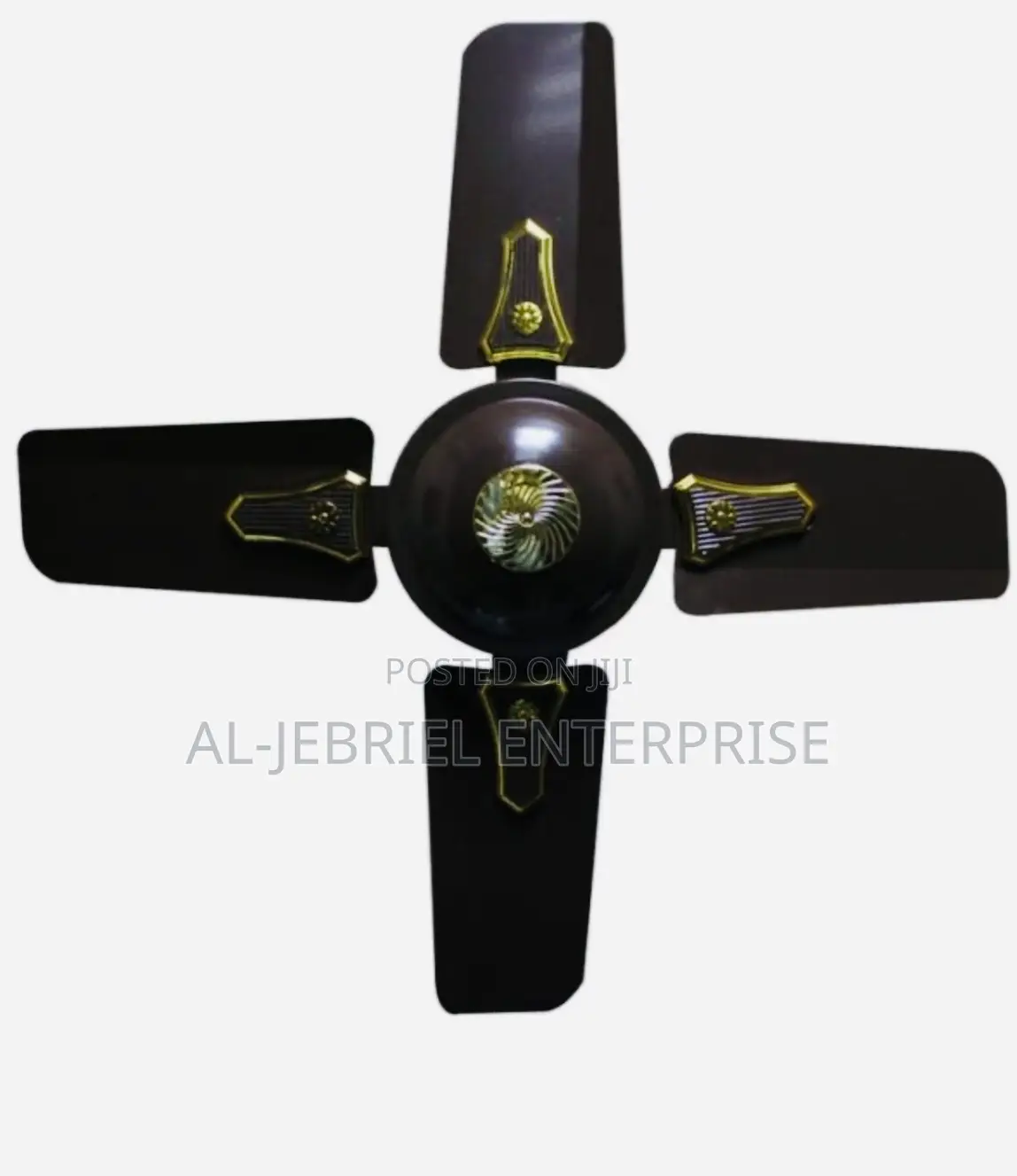 Delron Short Blade Fan