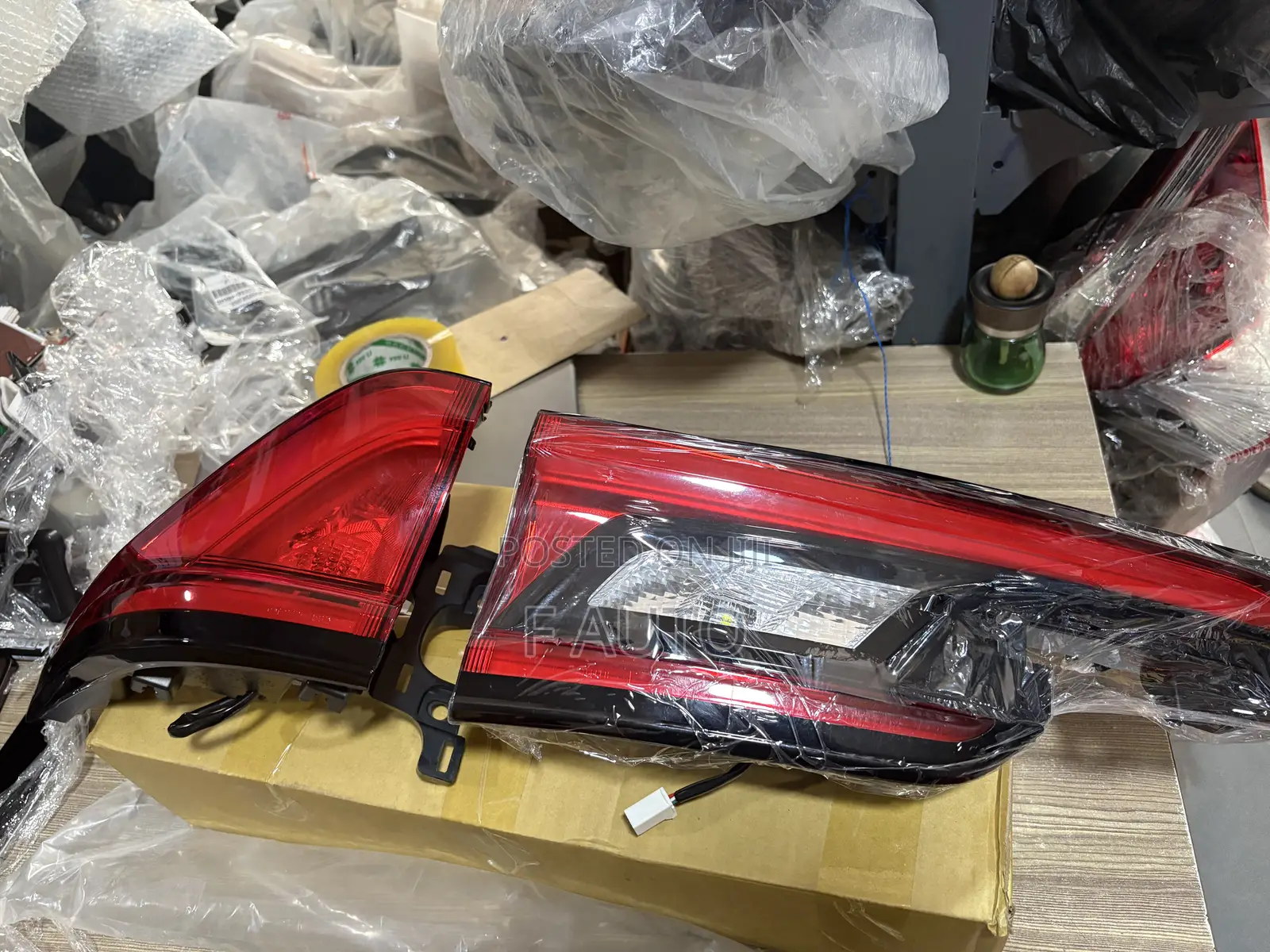 Grand Highlander 2024,2025 Taillight and Boot Light (One Side)