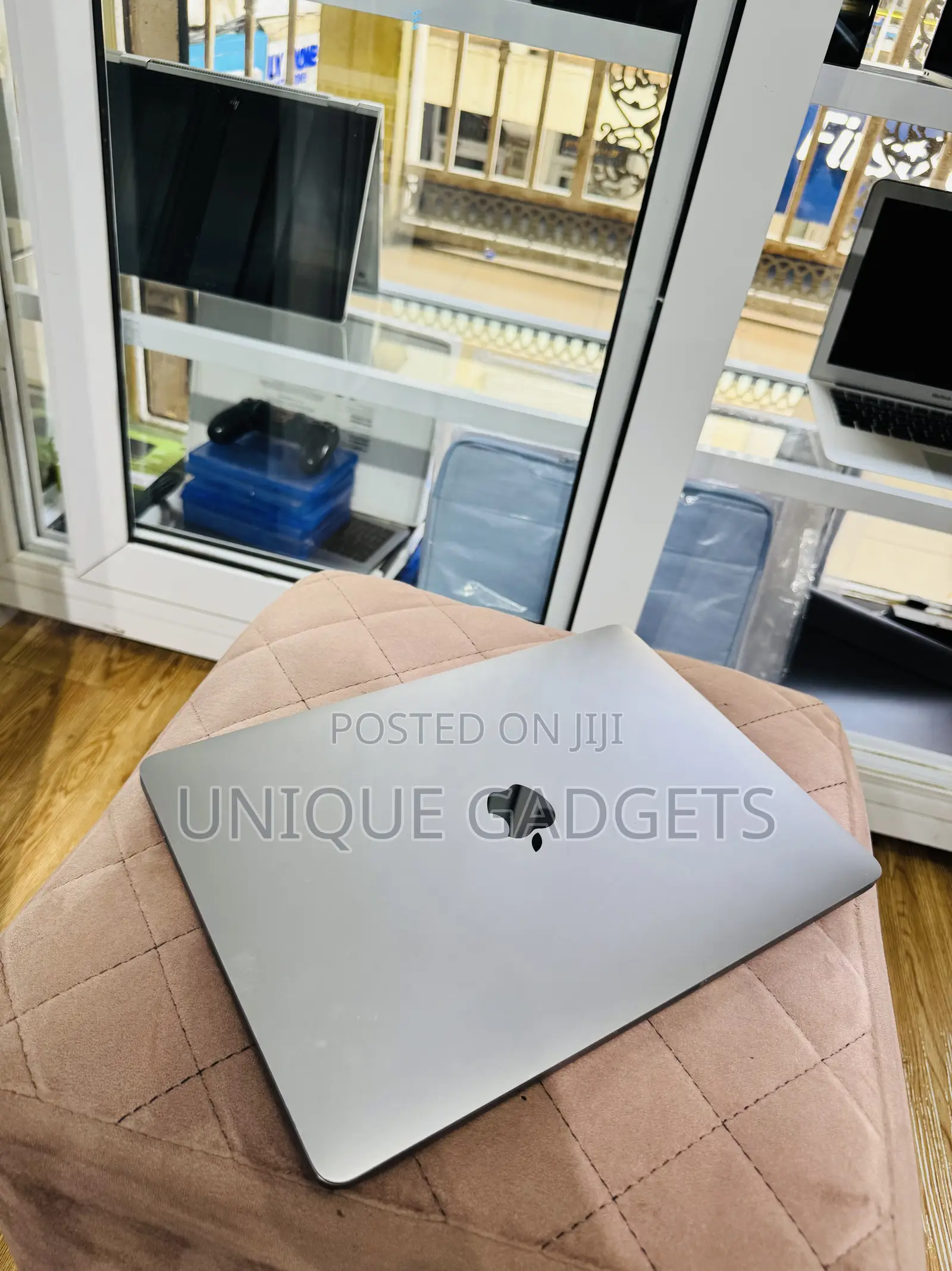 Laptop Apple MacBook Pro 2019 8GB Intel Core i5 SSD 128GB