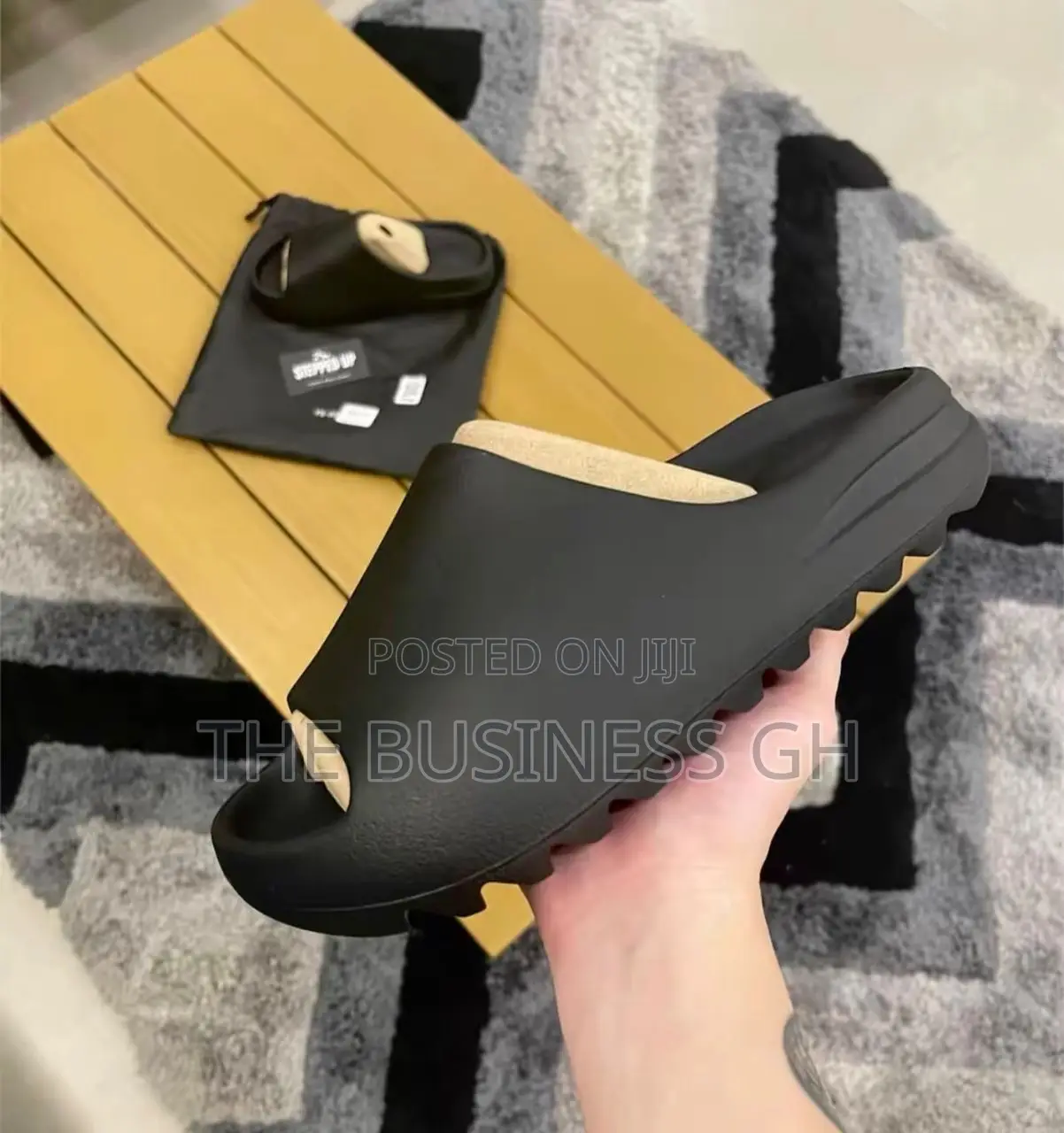 Adidas Yeezy Slides