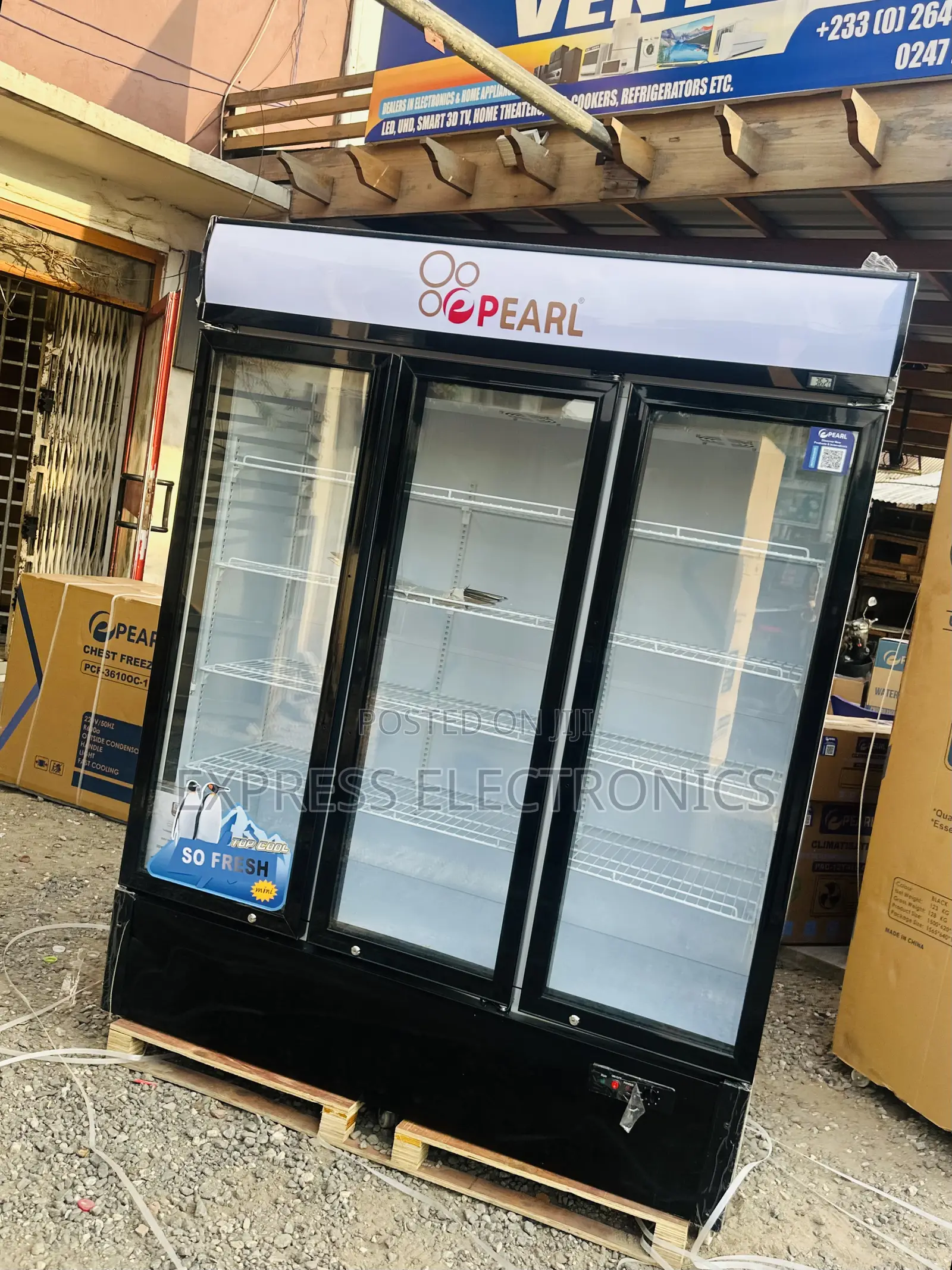 PVC-1540 Display Fridge Three Door Pearl White