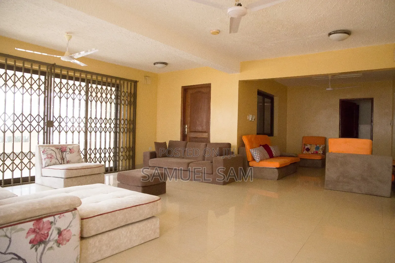 9bdrm House in Tema Community 3 for sale