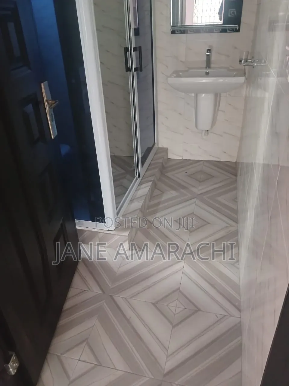 2bdrm Apartment in Spintex, Coca Cola for rent