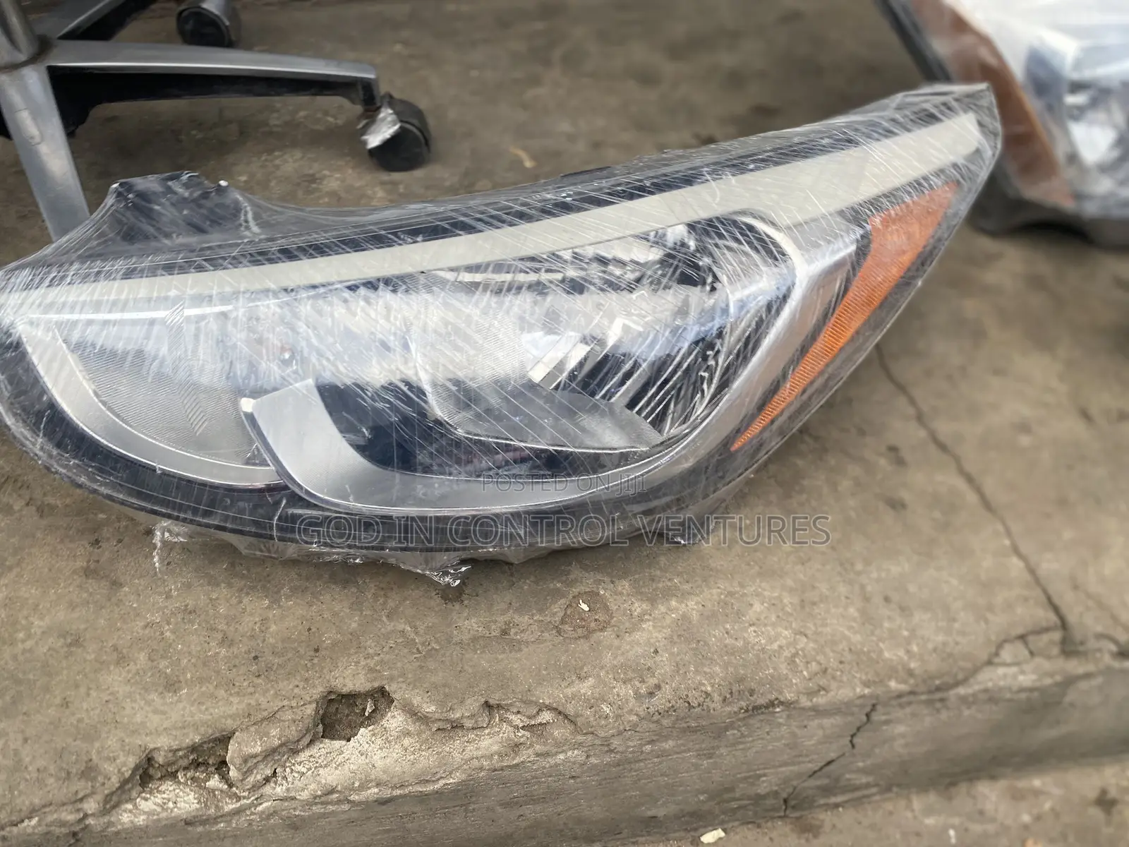 Accent 2016 Headlight Pair