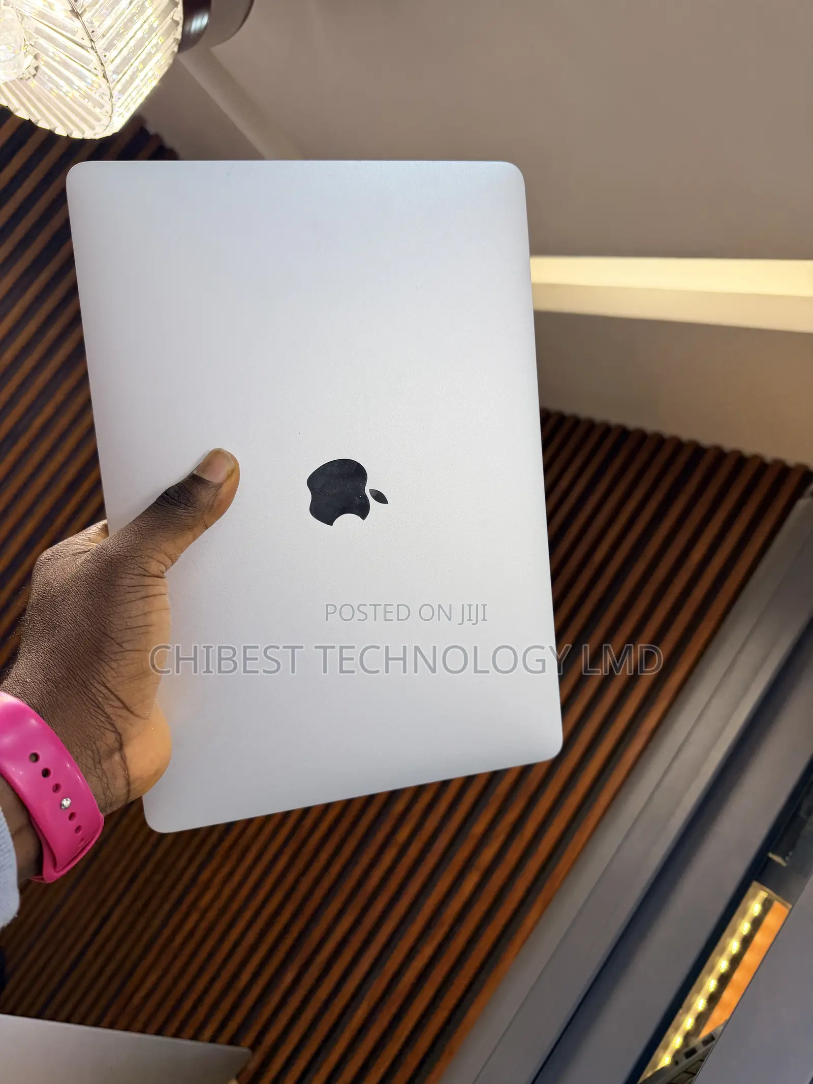 Laptop Apple MacBook Pro 2019 8GB Intel Core i5 SSD 256GB