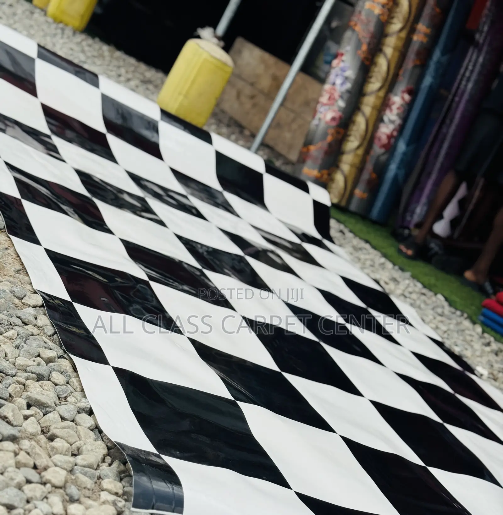 2nd Grade American Carpet With Black and White Designs