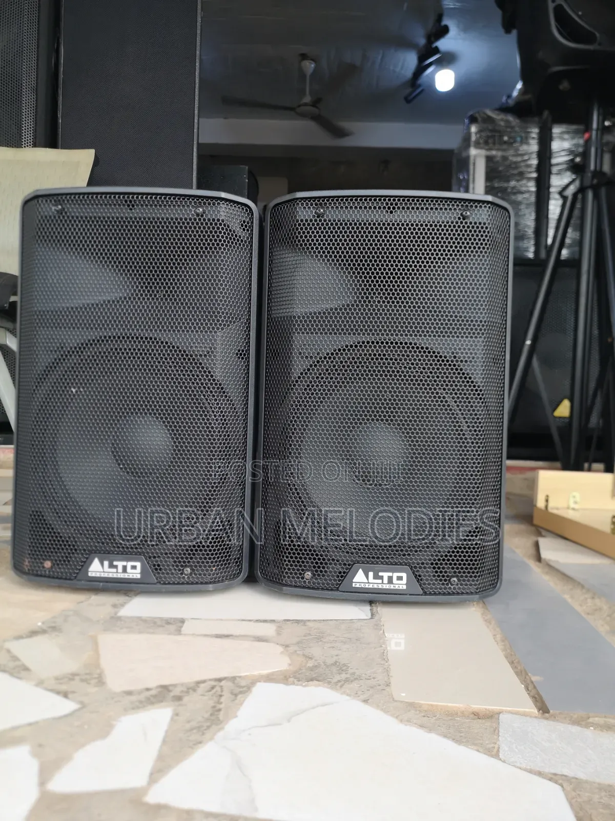 Alto Professional Tx310 Powered Loudspeakers