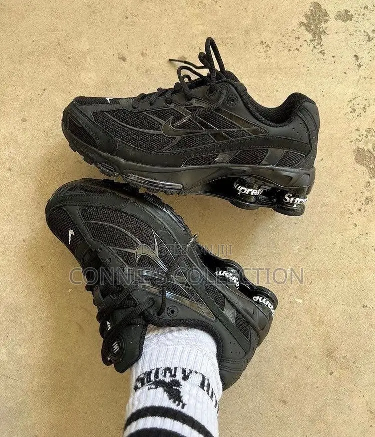 Supreme Nike Shocks