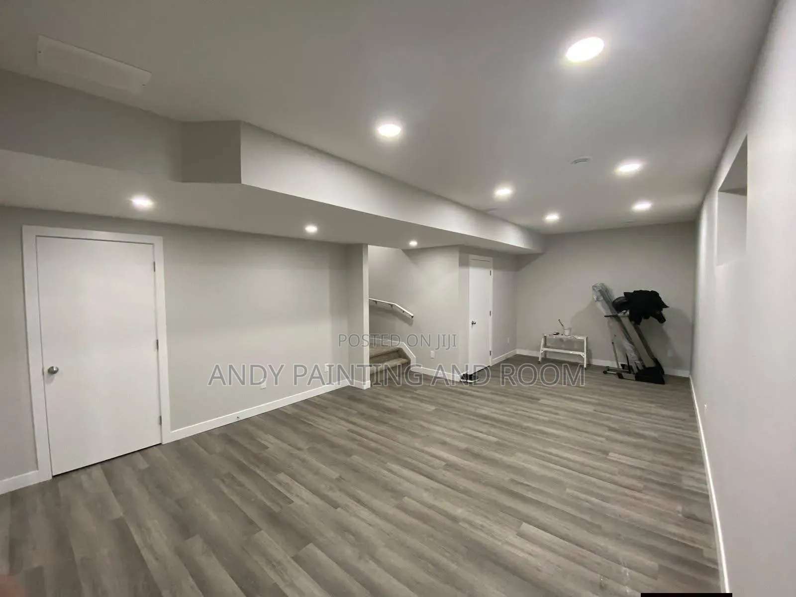 Expert Vinyl Flooring Installation: Professional Finish