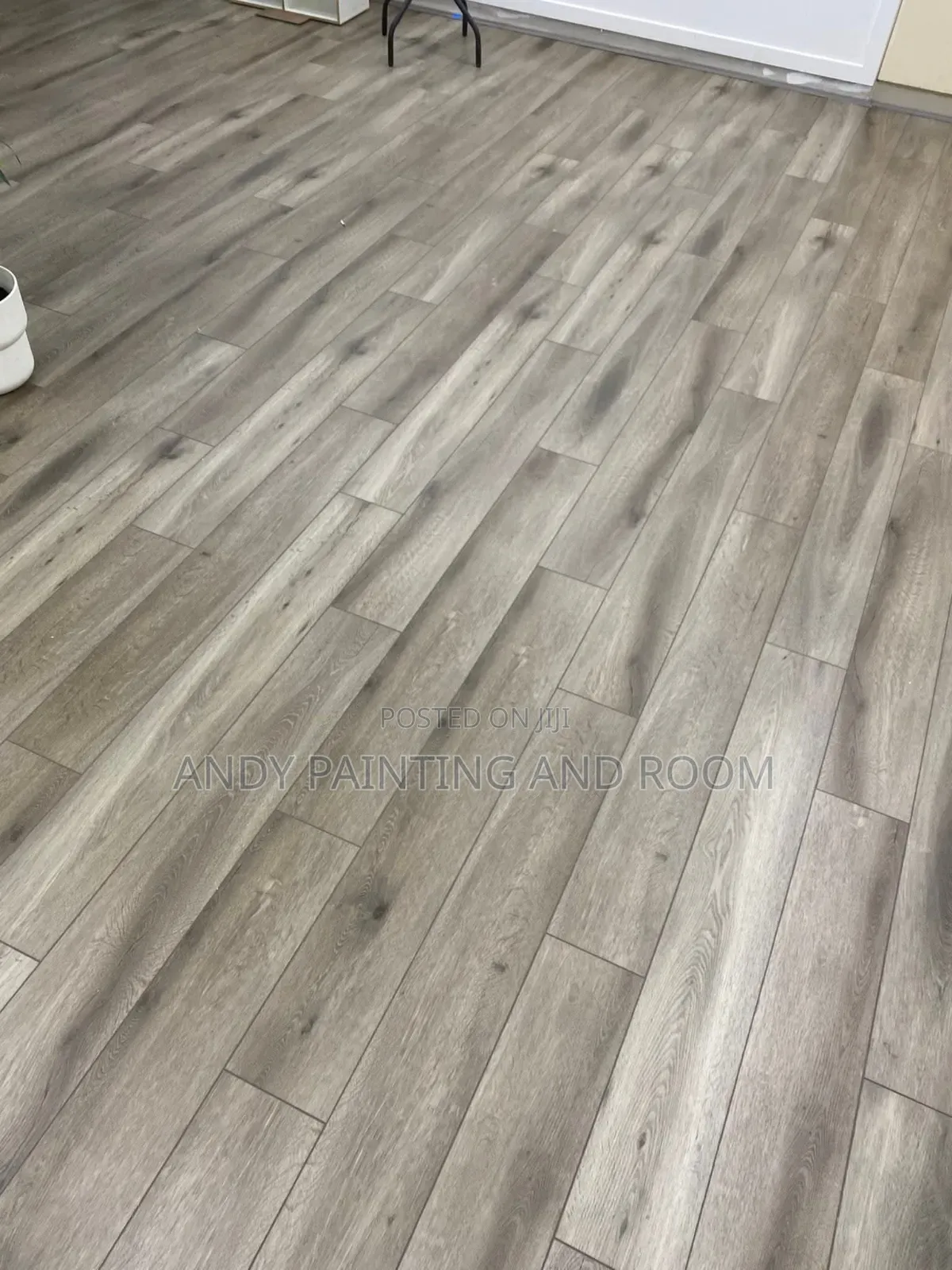 Reliable Efficient Vinyl Flooring Specialists