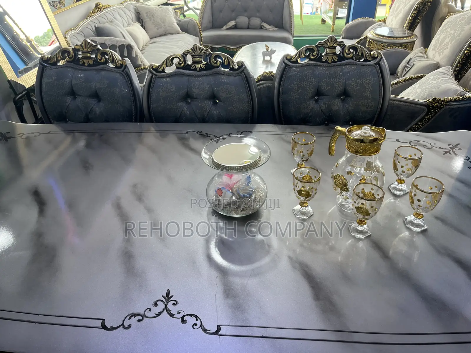 Royal Executives 8 Seater Dining Table