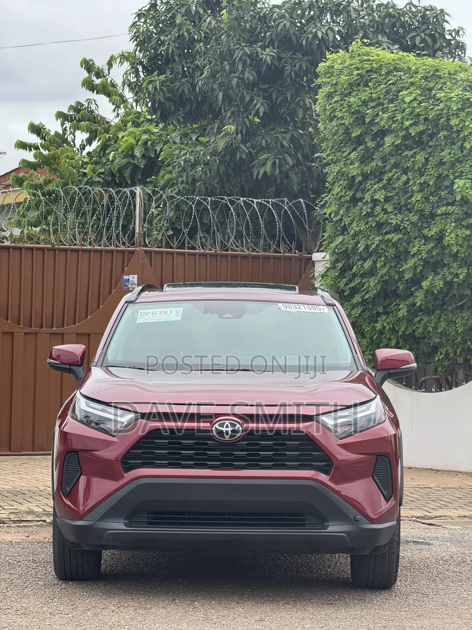 Toyota RAV4 XLE AWD 2024 Red