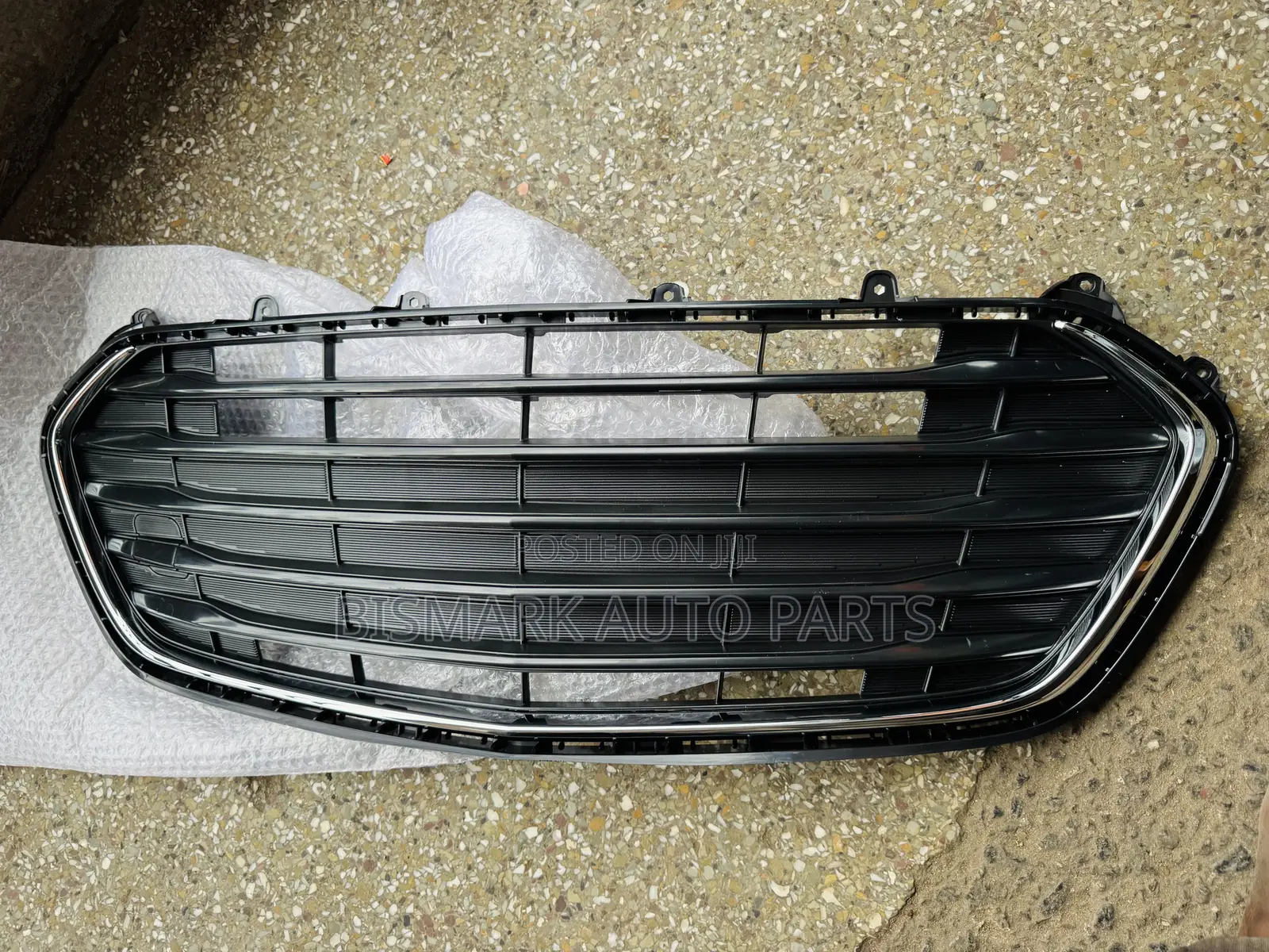 Chevrolet Trax 2017 2018 2019 2020 2021 Front Shells- Grill