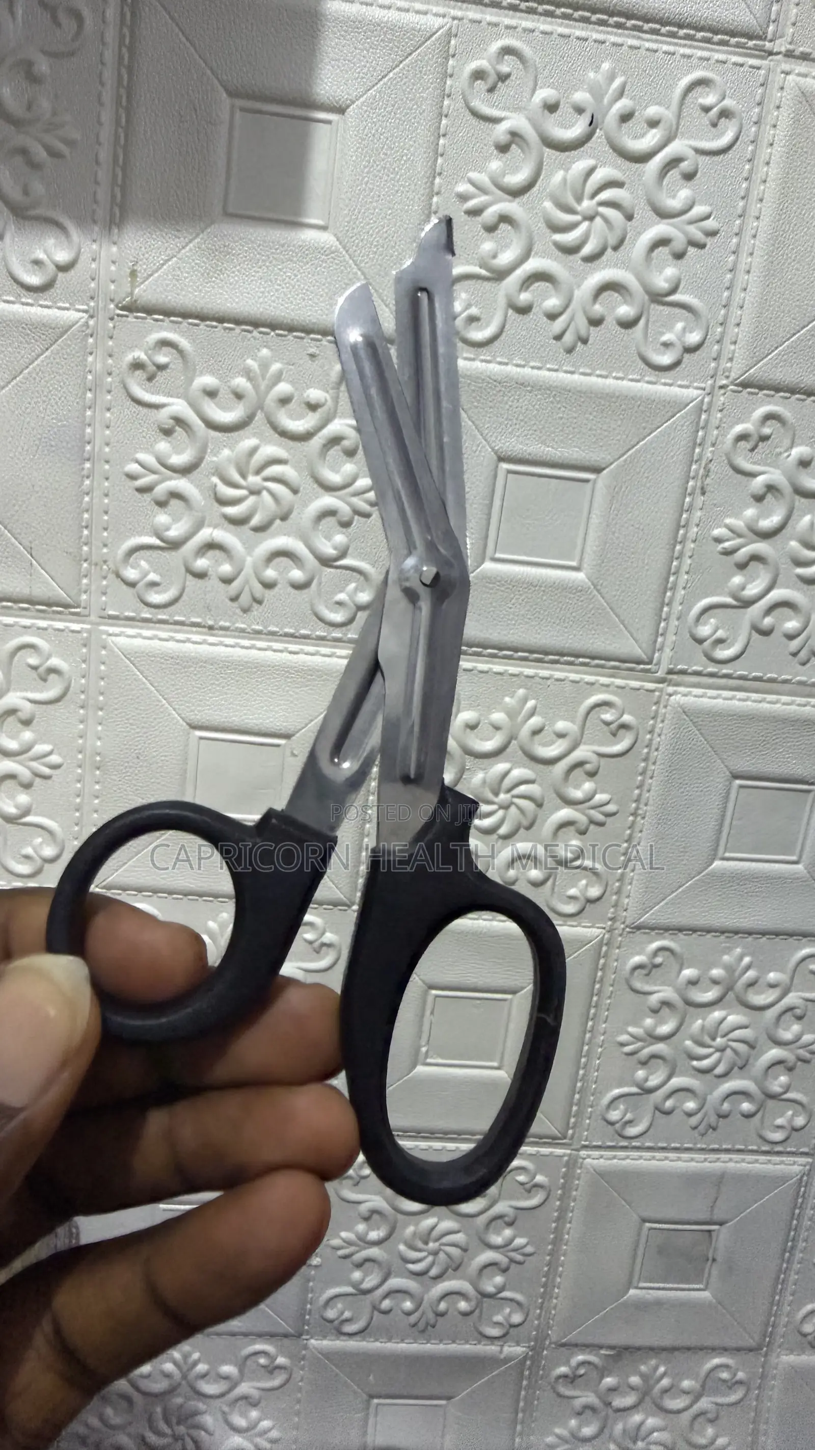 Emergency Scissors or Shears