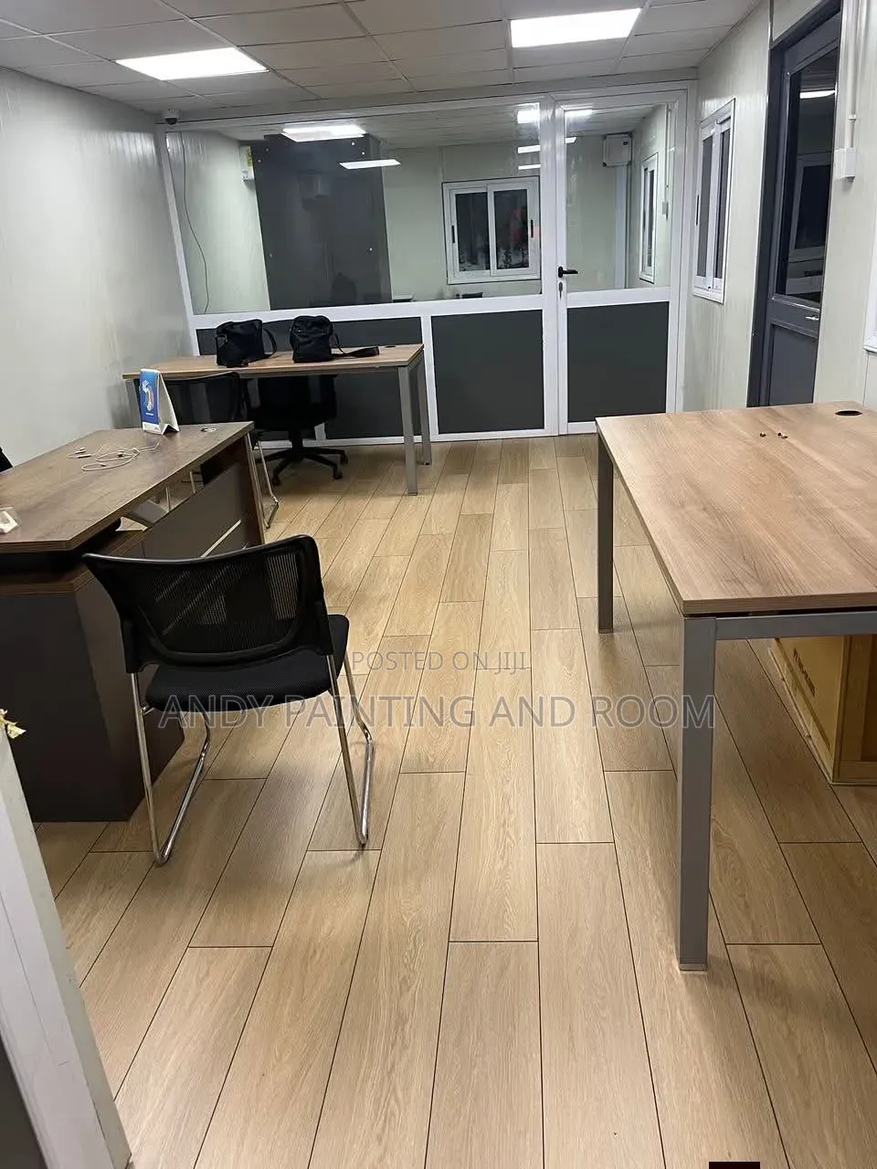 Elegant Vinyl Plank Installation – Budget-Friendly