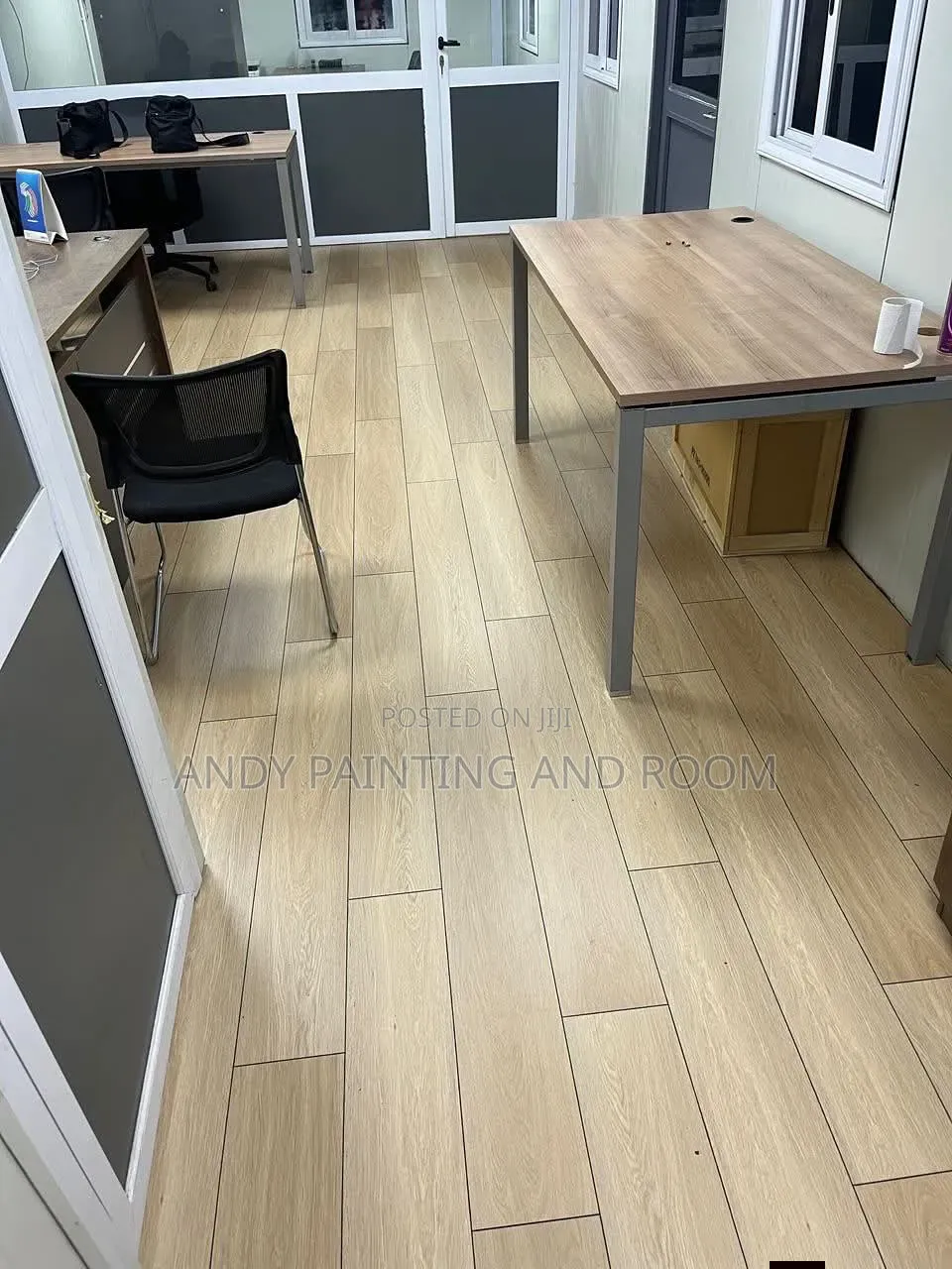 Reliable Vinyl Floor Contractors – Ready for Your Project
