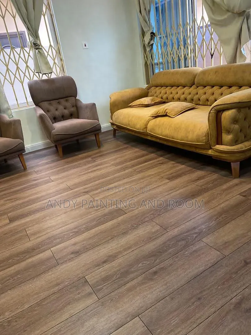 Seamless Vinyl Flooring for Modern Offices