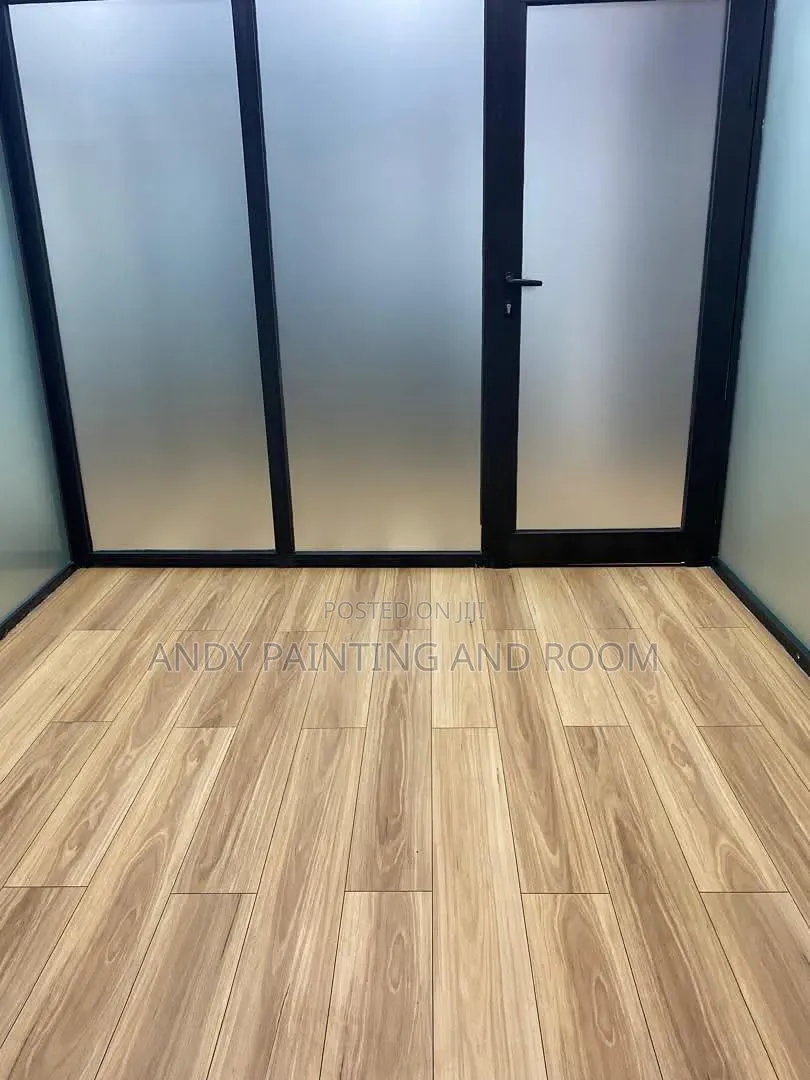 Need Vinyl Floors Installed? We Can Start Tomorrow!