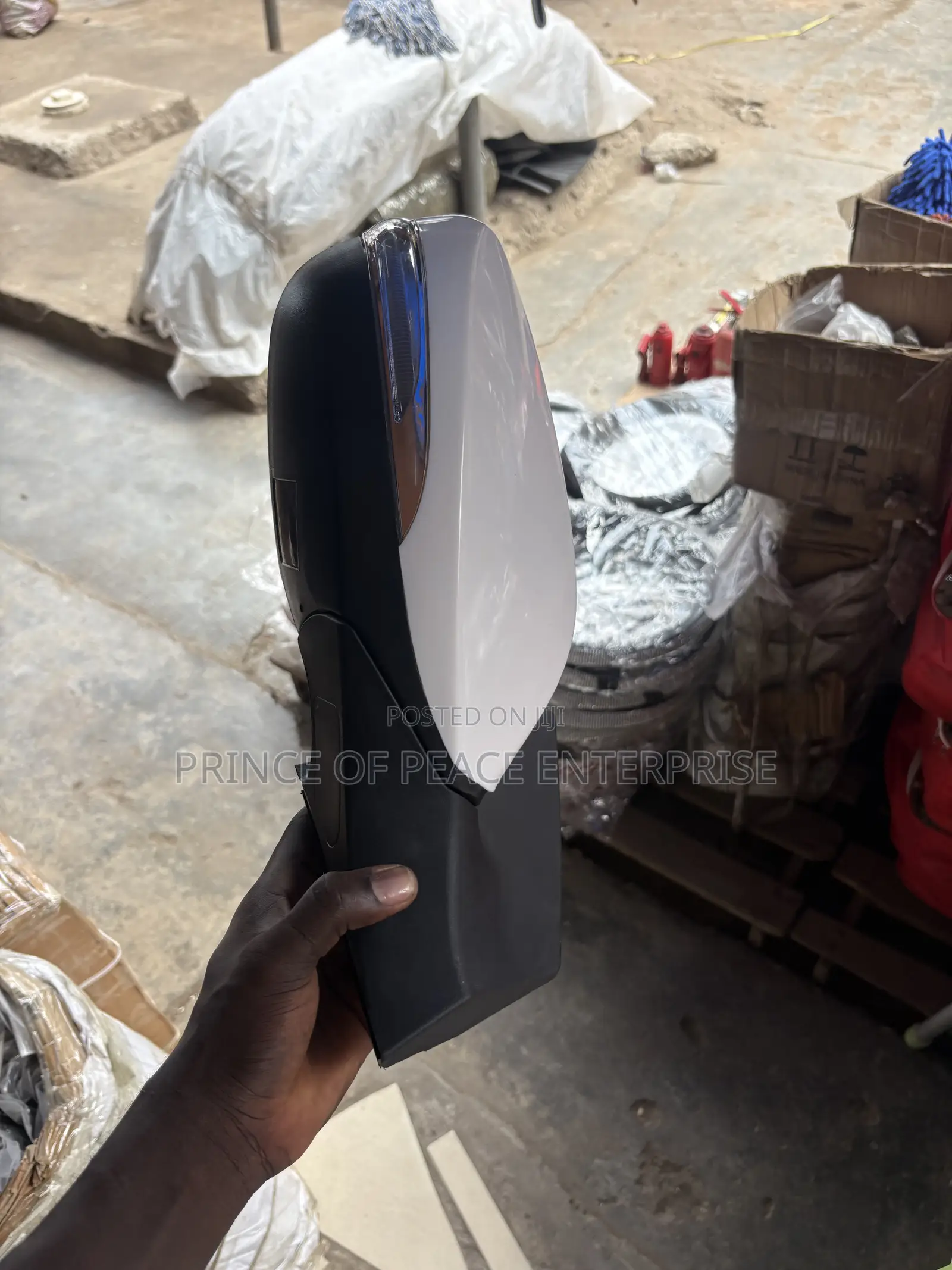 2014 2015 2016 Elantra Side Mirror With Light ( One Side )