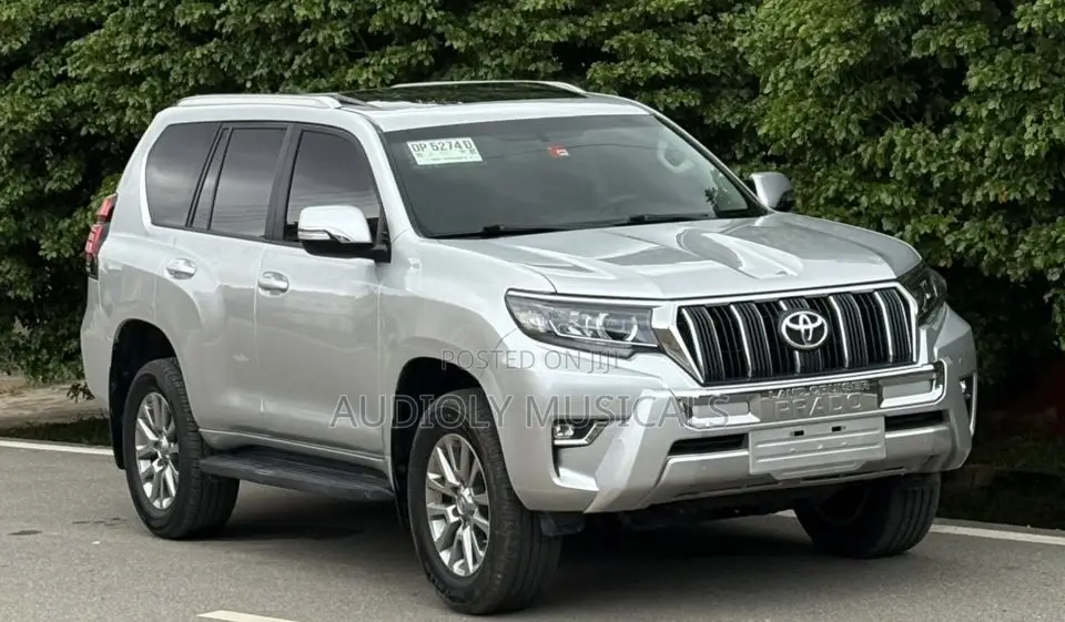 Toyota Land Cruiser Prado 2.7 2019 Silver