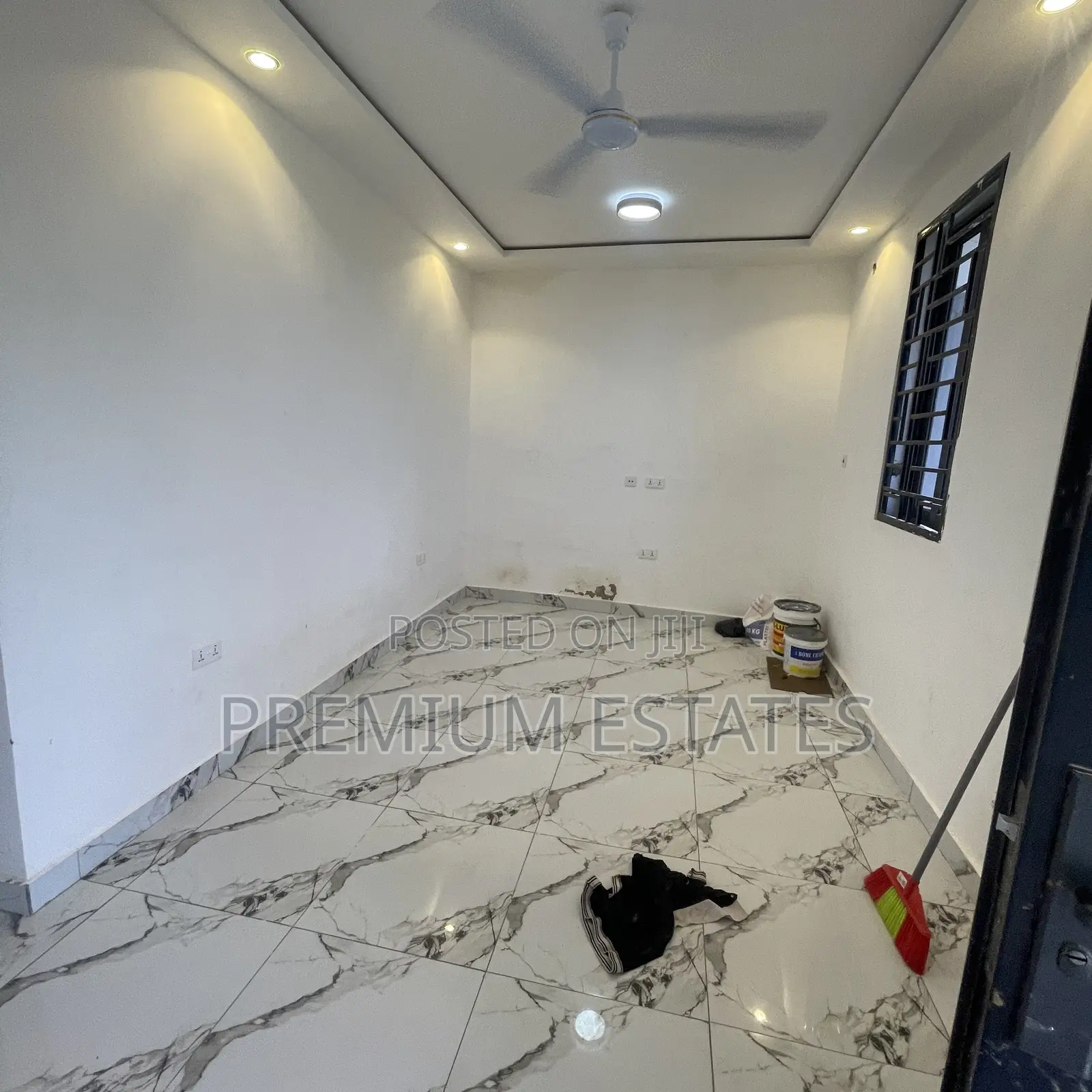 2bdrm Apartment in Lake Side Estate for rent