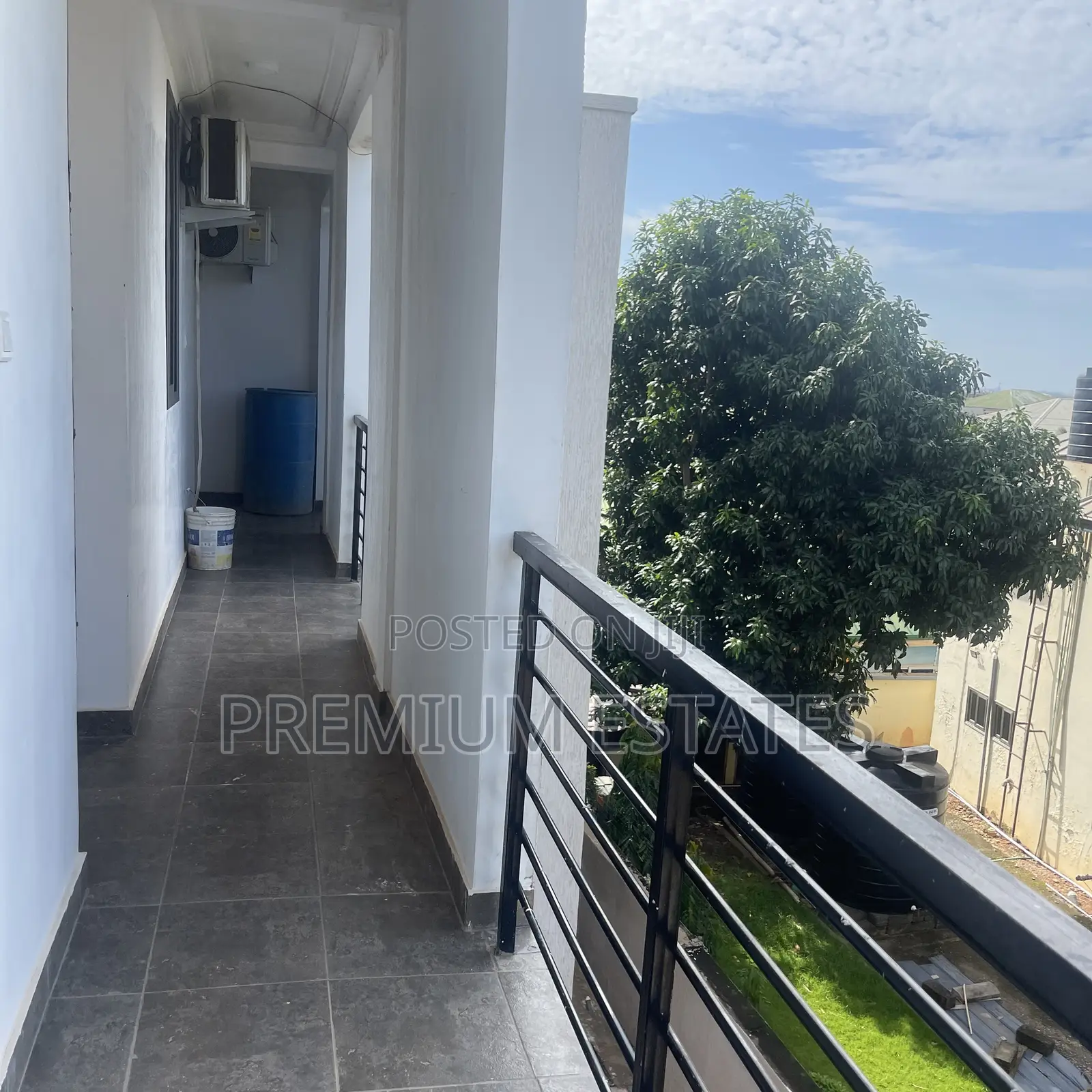 2bdrm Apartment in Lake Side Estate for rent