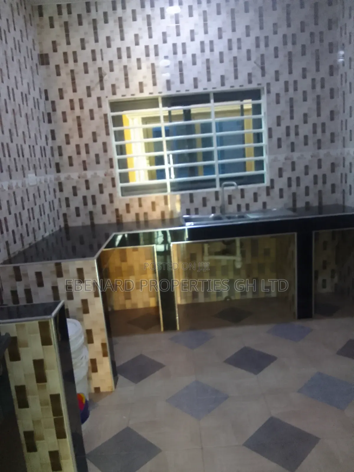 2bdrm Apartment in Ebenard Properties, Baatsona Total for rent
