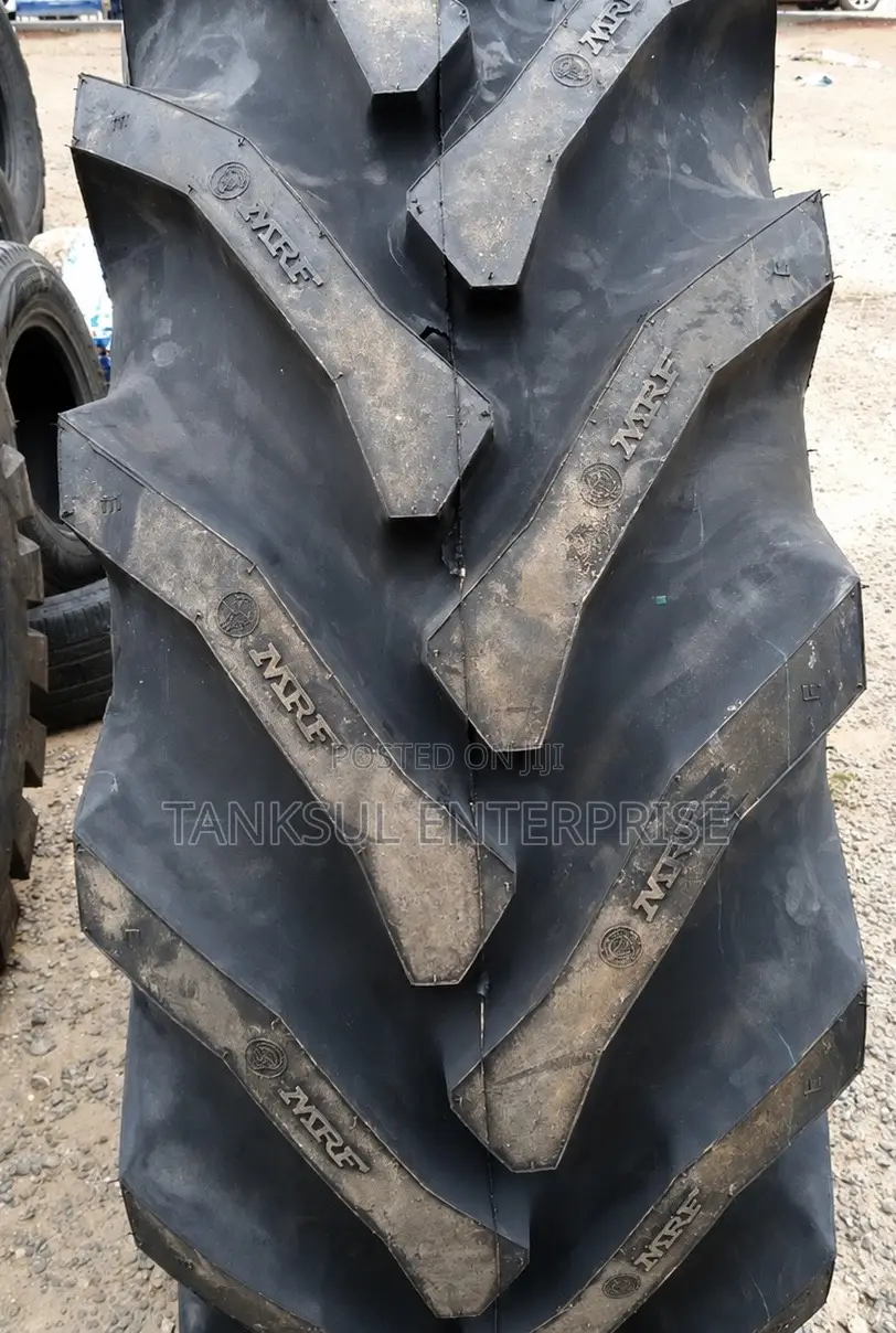 MRF 18.4-30 Tractor Tyre