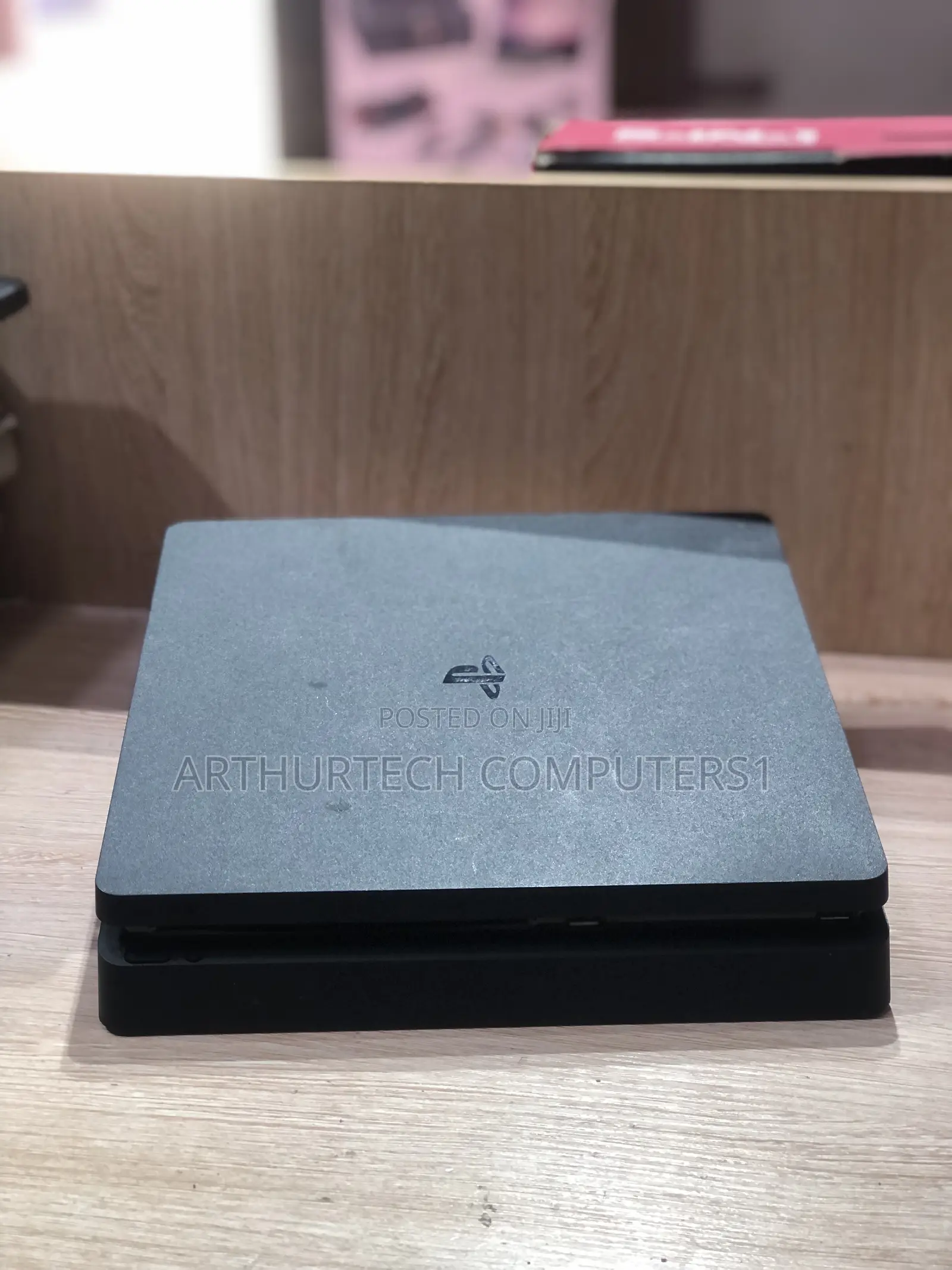 Playstation 4 Slim