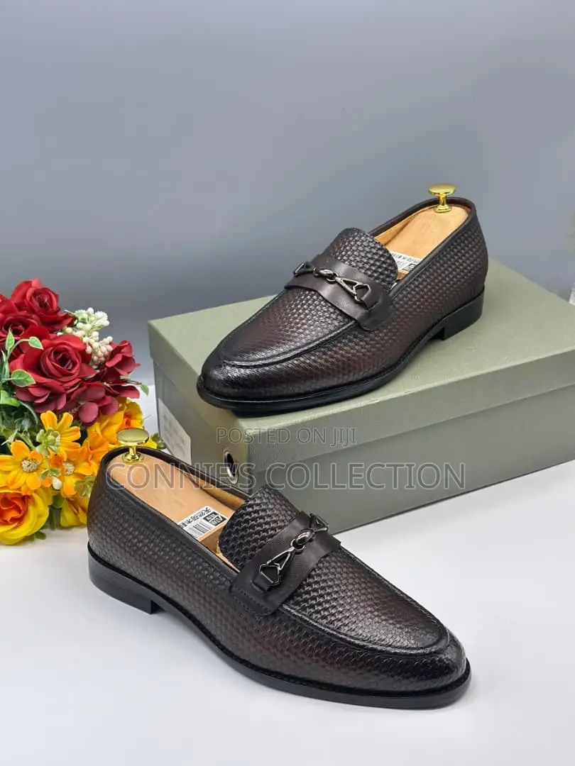 Fresh Black and Brown Textured Leather Slip-on Shoe