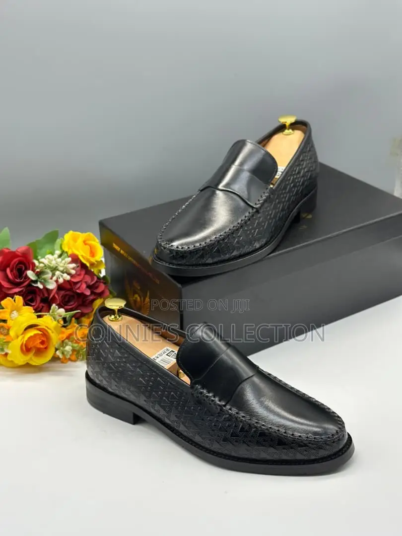 Fresh Black and Brown Textured Leather Slip-on Shoe