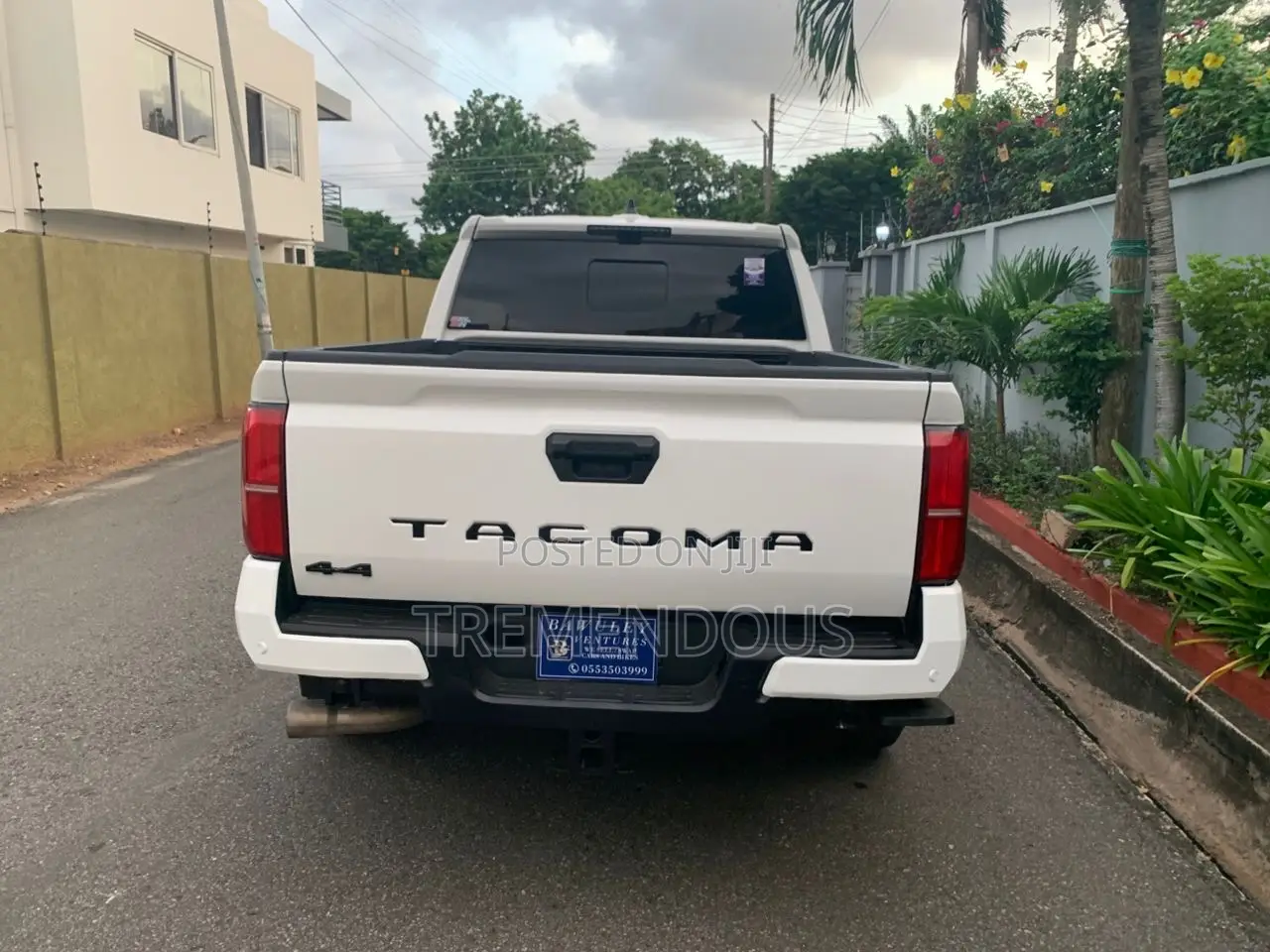Toyota Tacoma TRD Sport Double Cab 4WD 5.0 ft. SB (Automatic) 2025